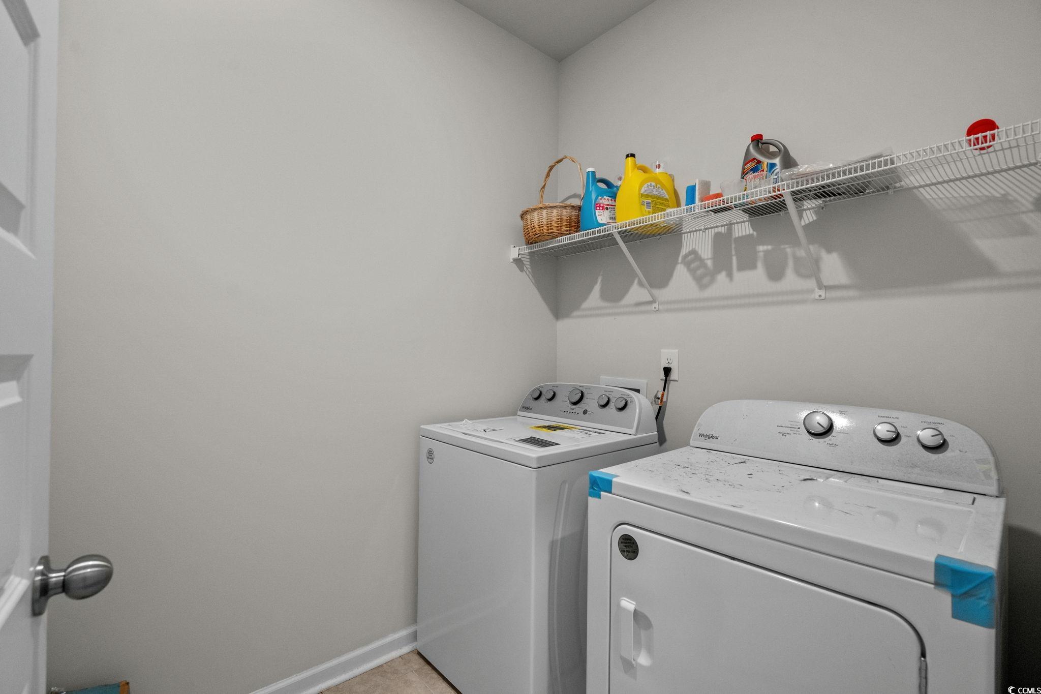 4148 Da Vinci Dr. Property Photo 27