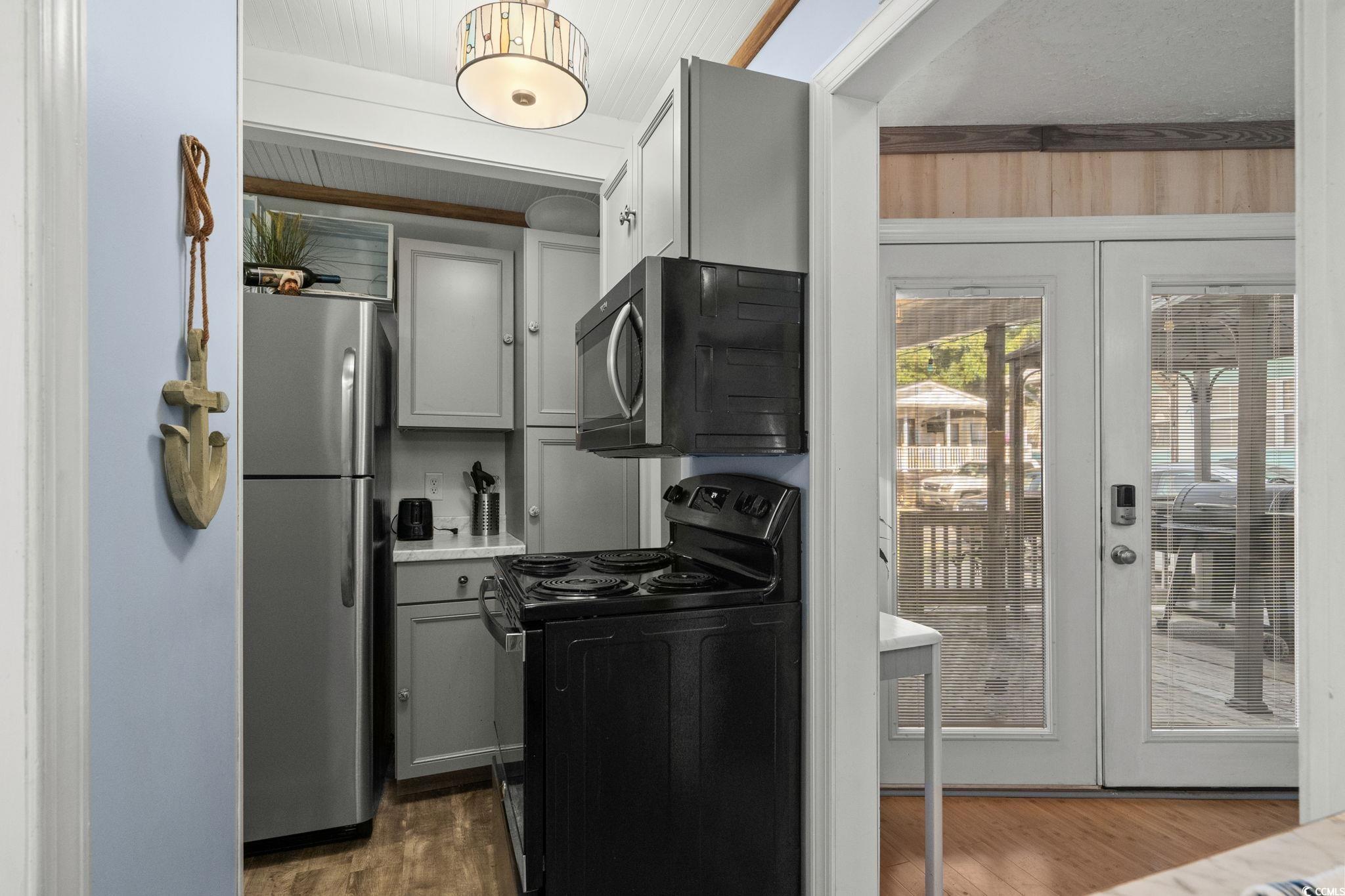 6001 - 1614 S Kings Hwy. Property Photo 13