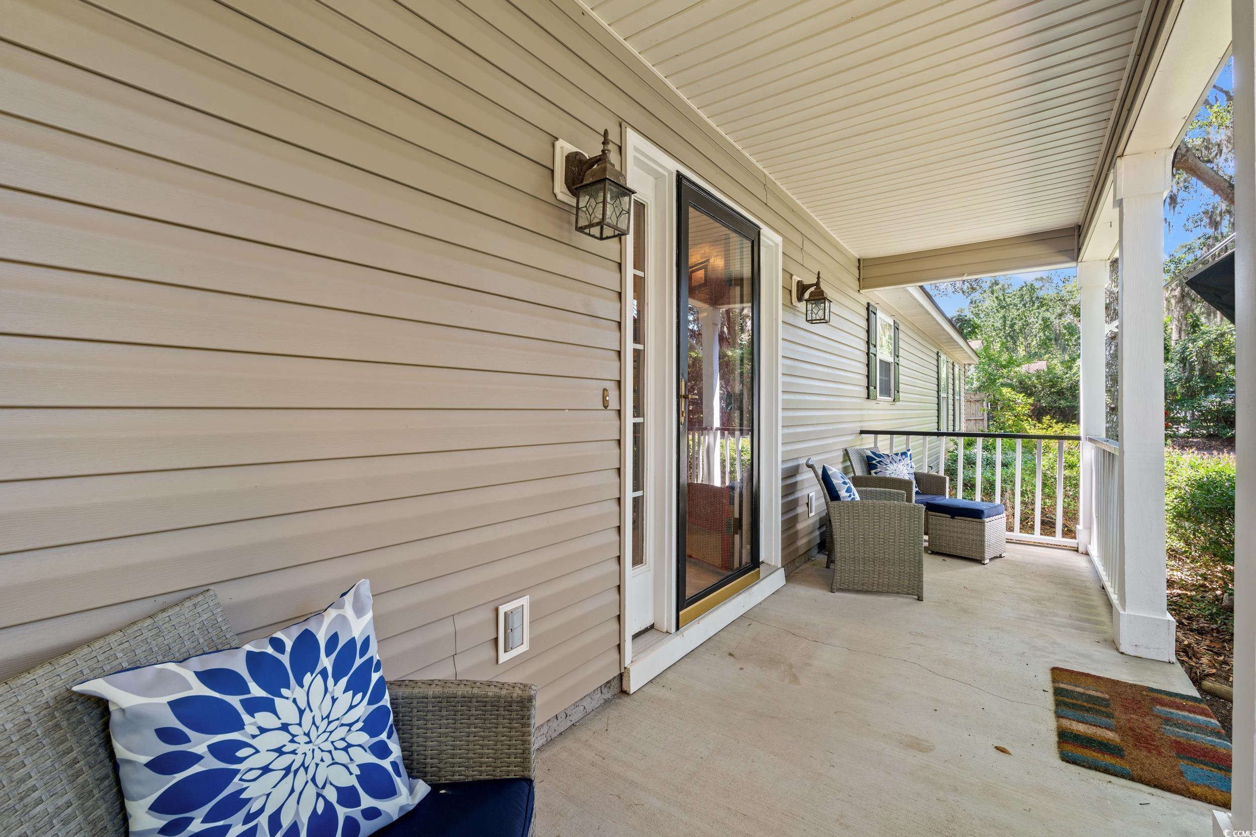 196 Weston Rd. Property Photo 6