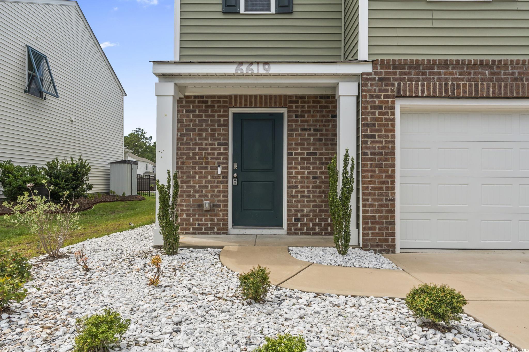6619 Colonial Dr. Property Photo 22