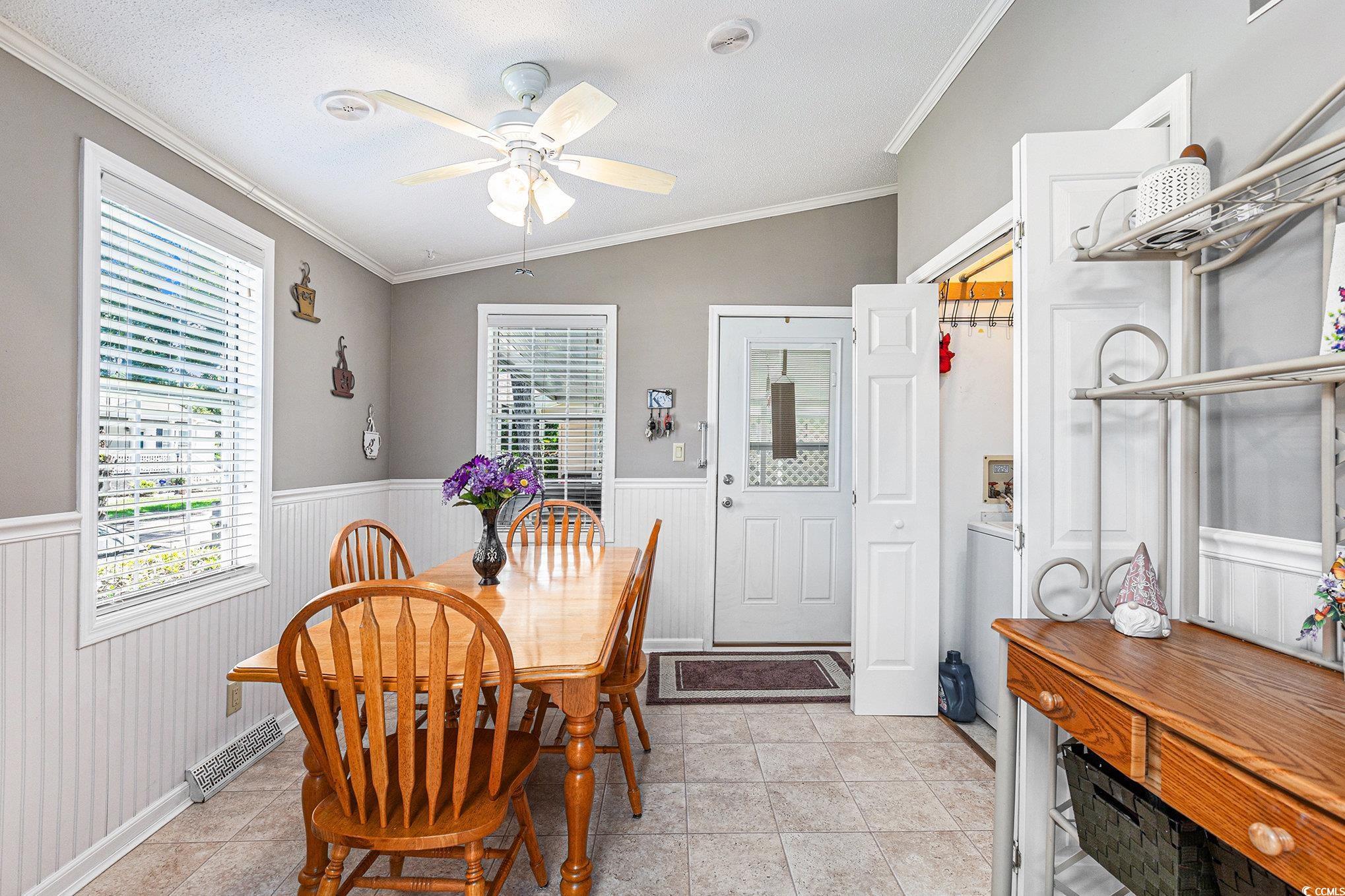 1692 Perry Circle Property Photo 11