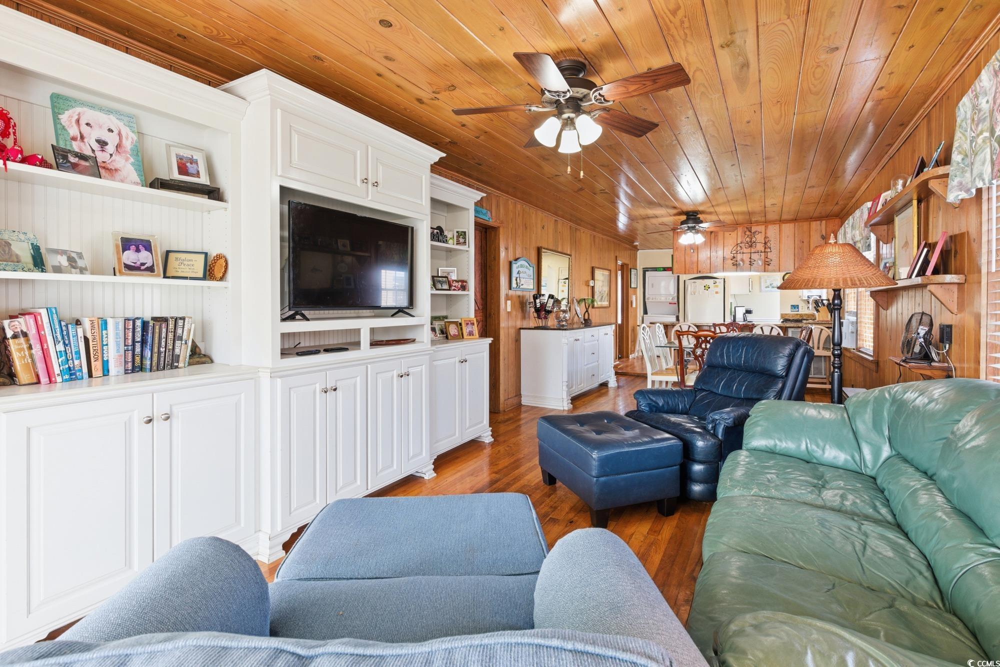 710 S Waccamaw Dr. Property Photo 4