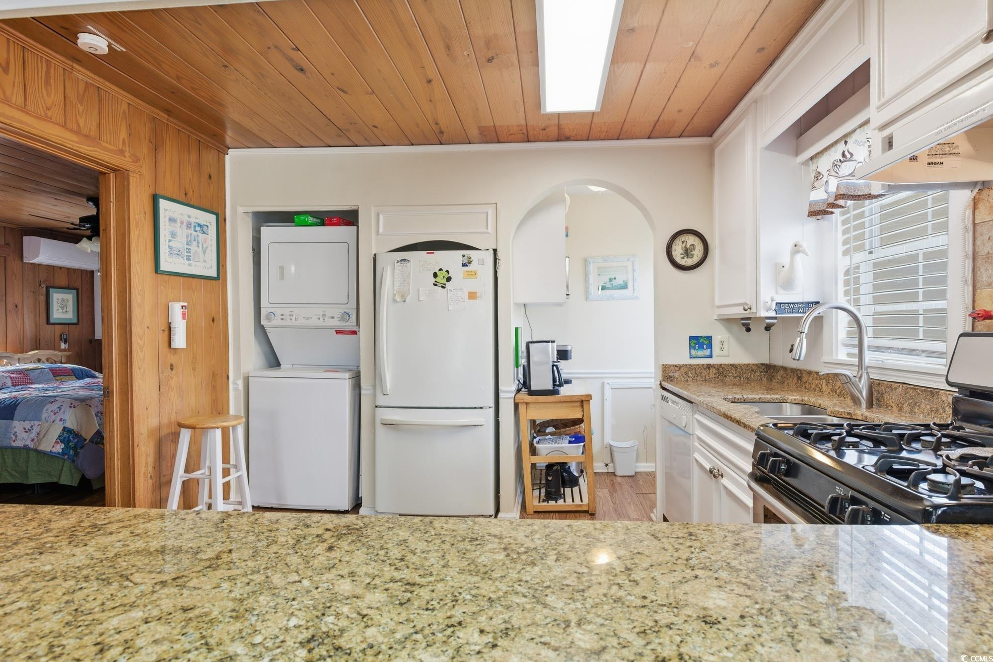 710 S Waccamaw Dr. Property Photo 13