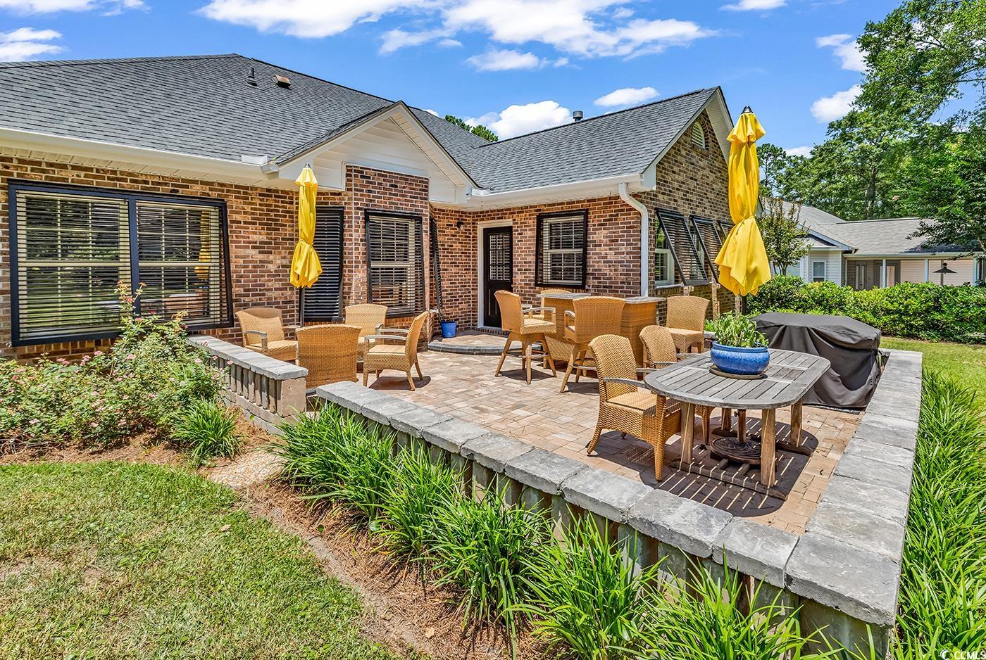 1788 Club Circle Property Photo 3