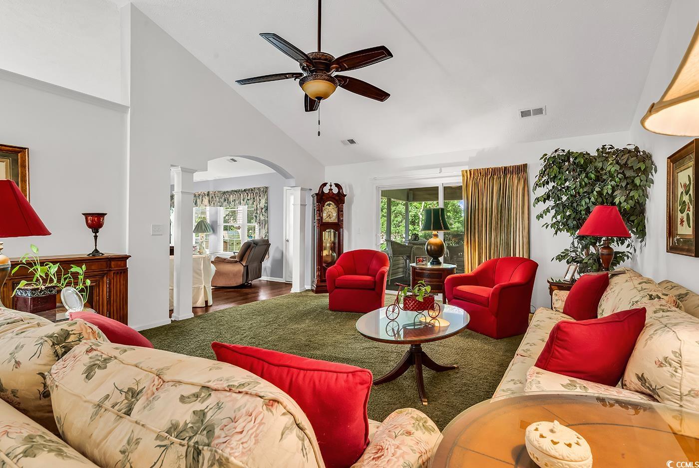2818 Sanctuary Blvd. Property Photo 8