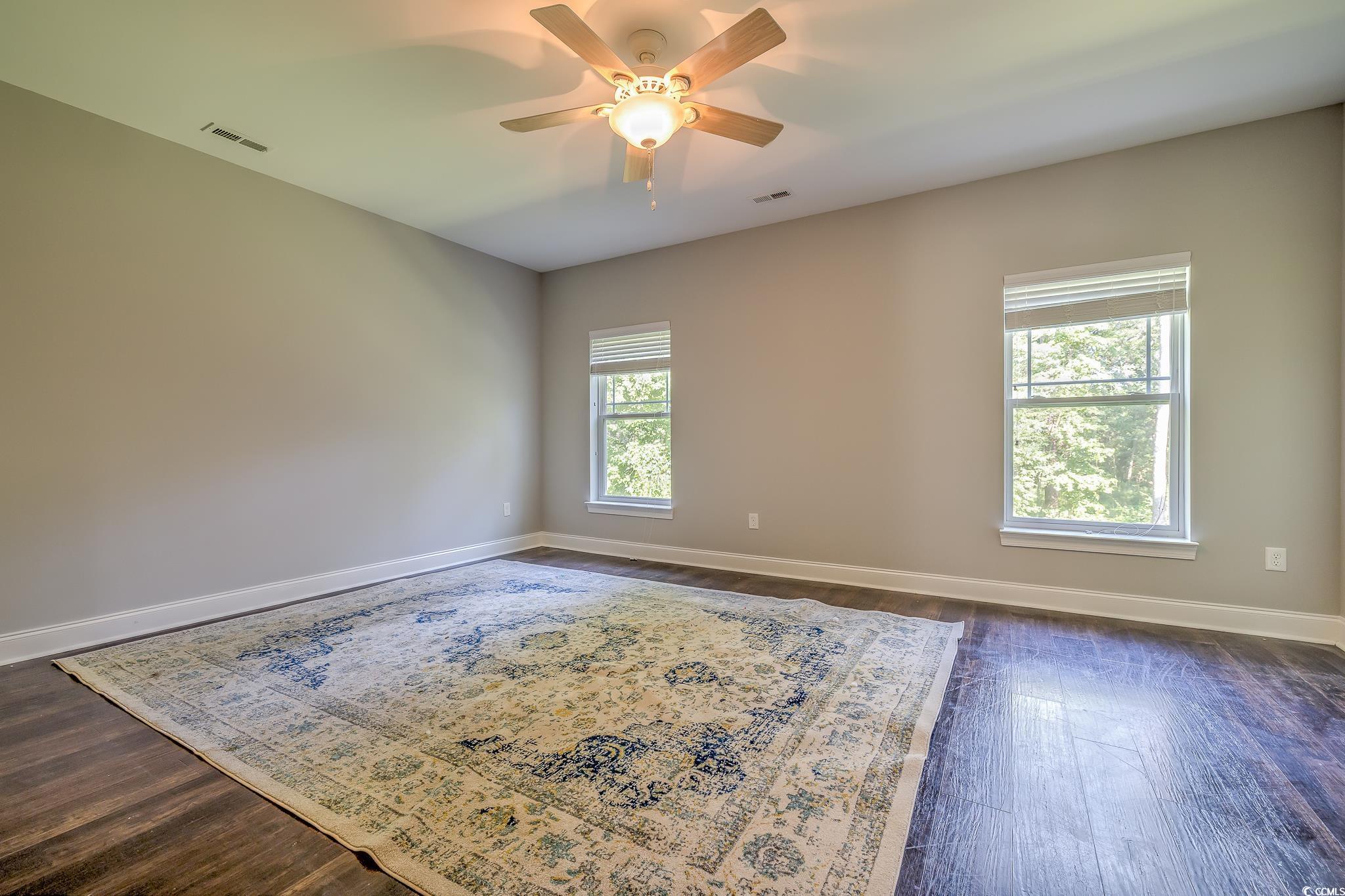 520 Oak Pond Ct. Property Photo 15