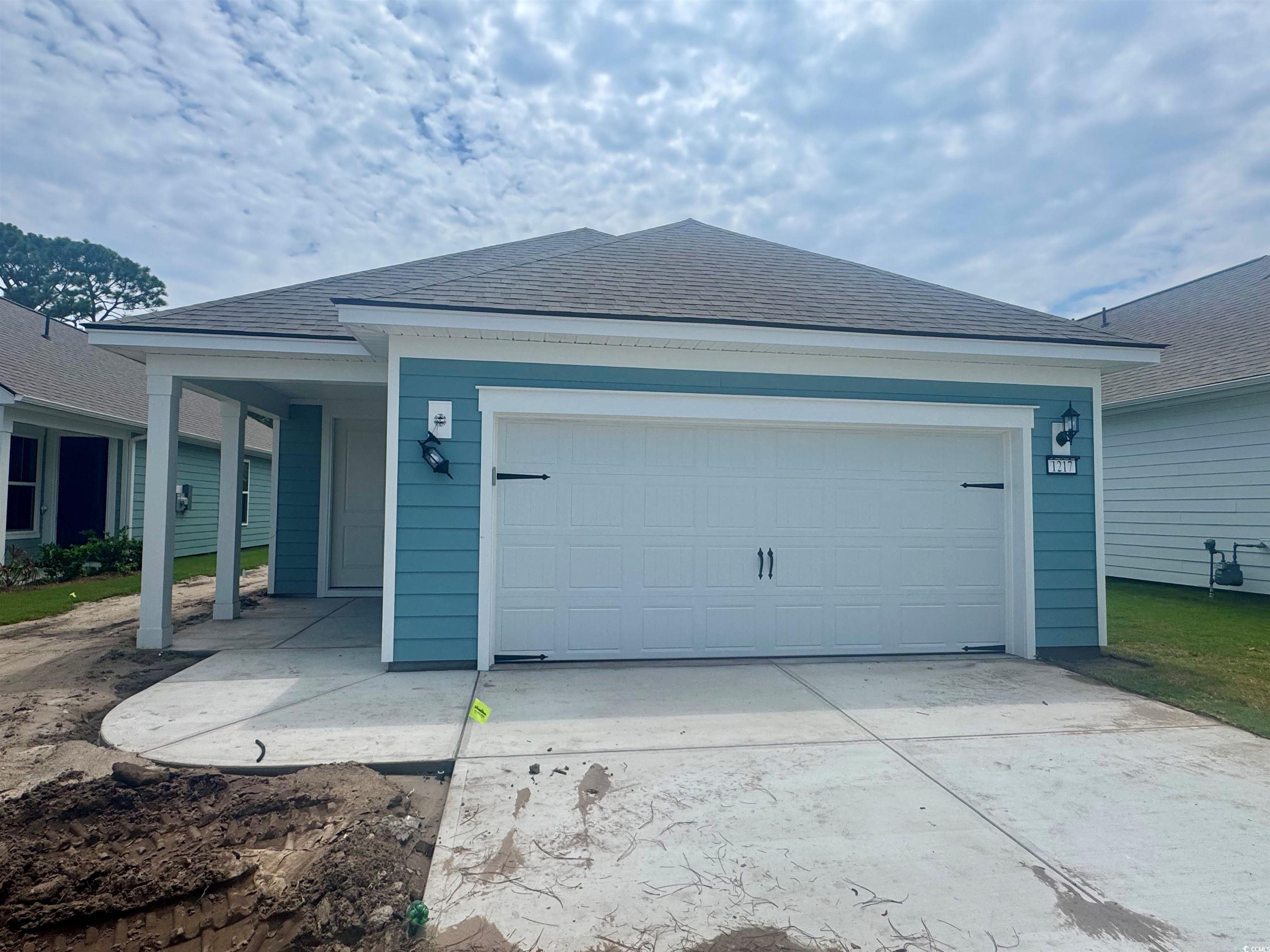 1217 Lady Bird Way Property Photo 2