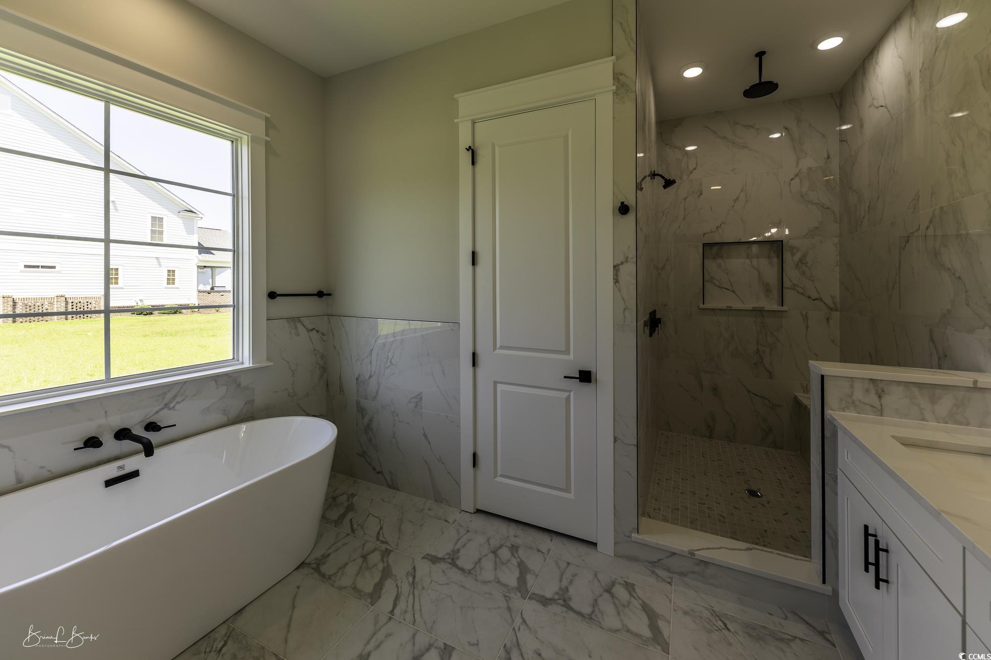 287 West Palms Dr. Property Photo 11