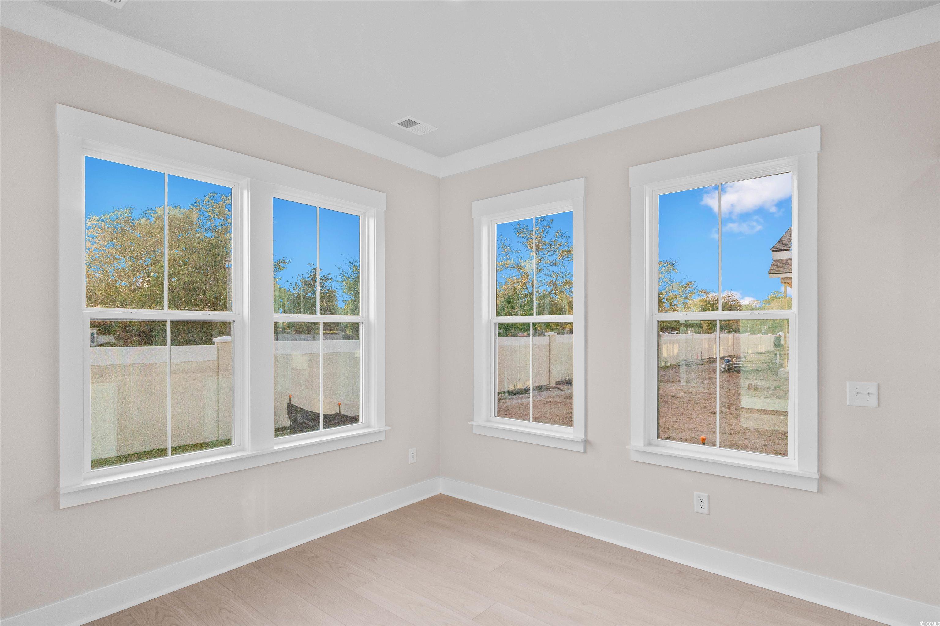 219 Atlantic Breeze St. Property Photo 15