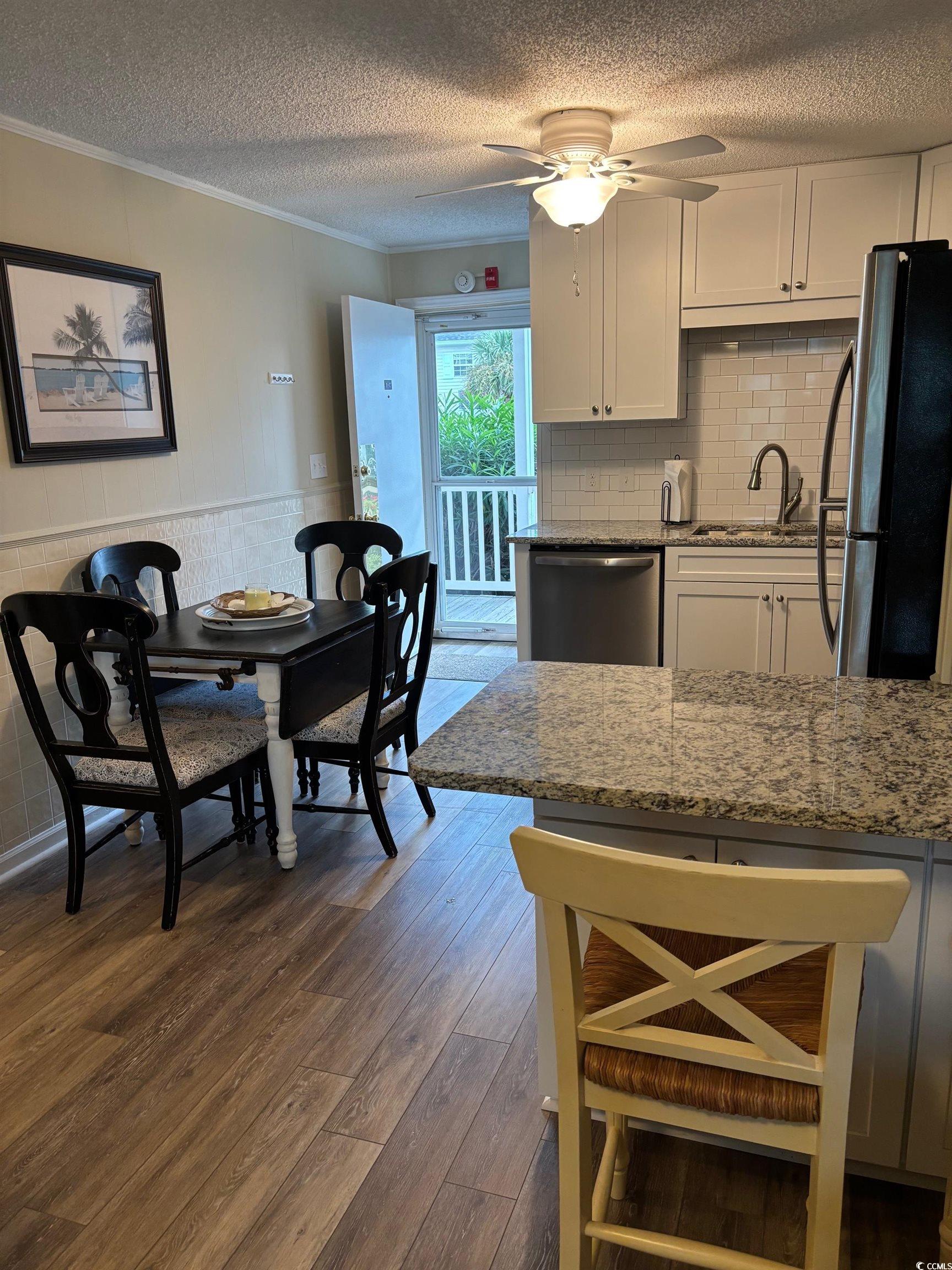 1919 Spring St. Property Photo 15