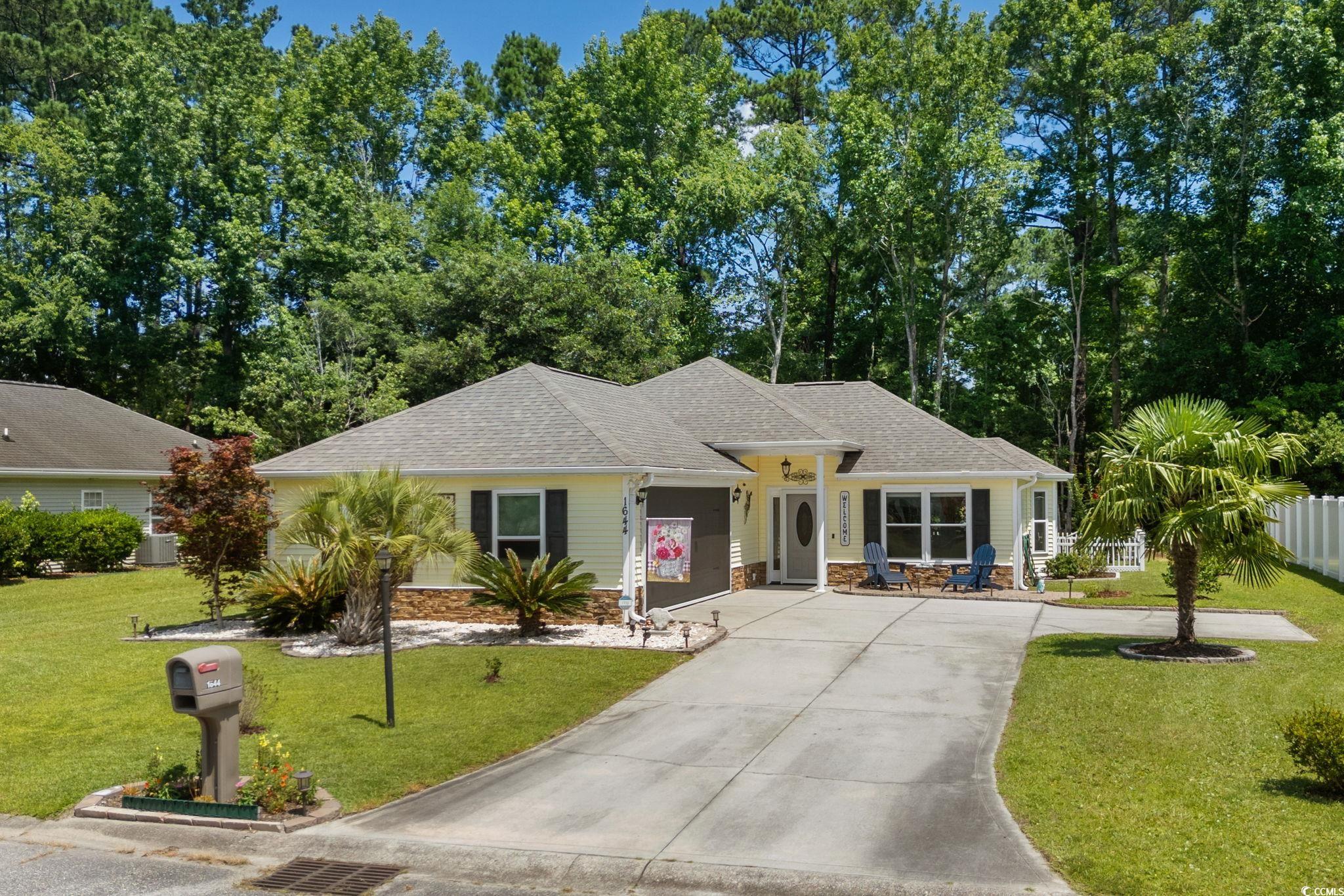 1644 Langley Dr. Property Photo 1