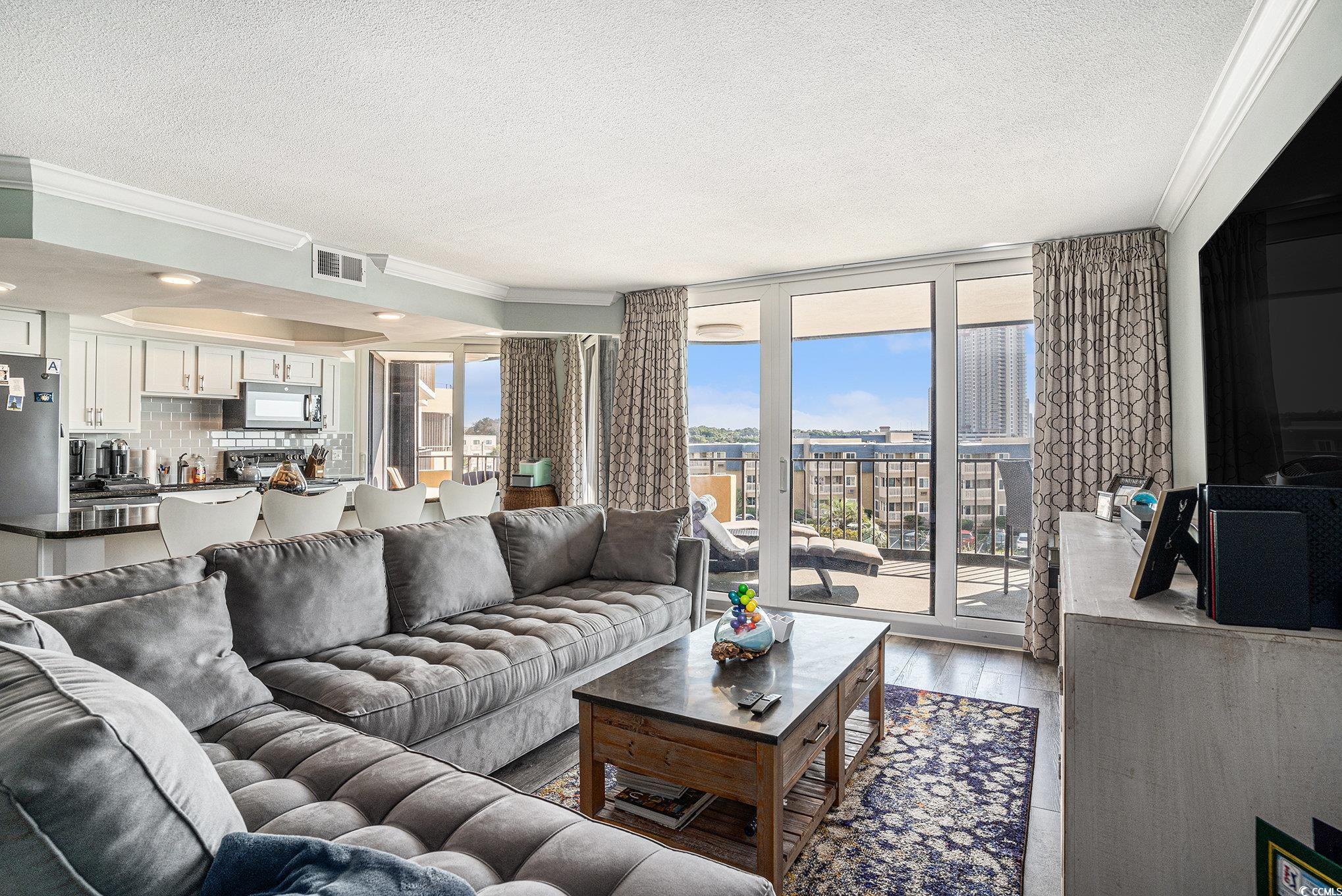 9650 Shore Dr. Property Photo 7