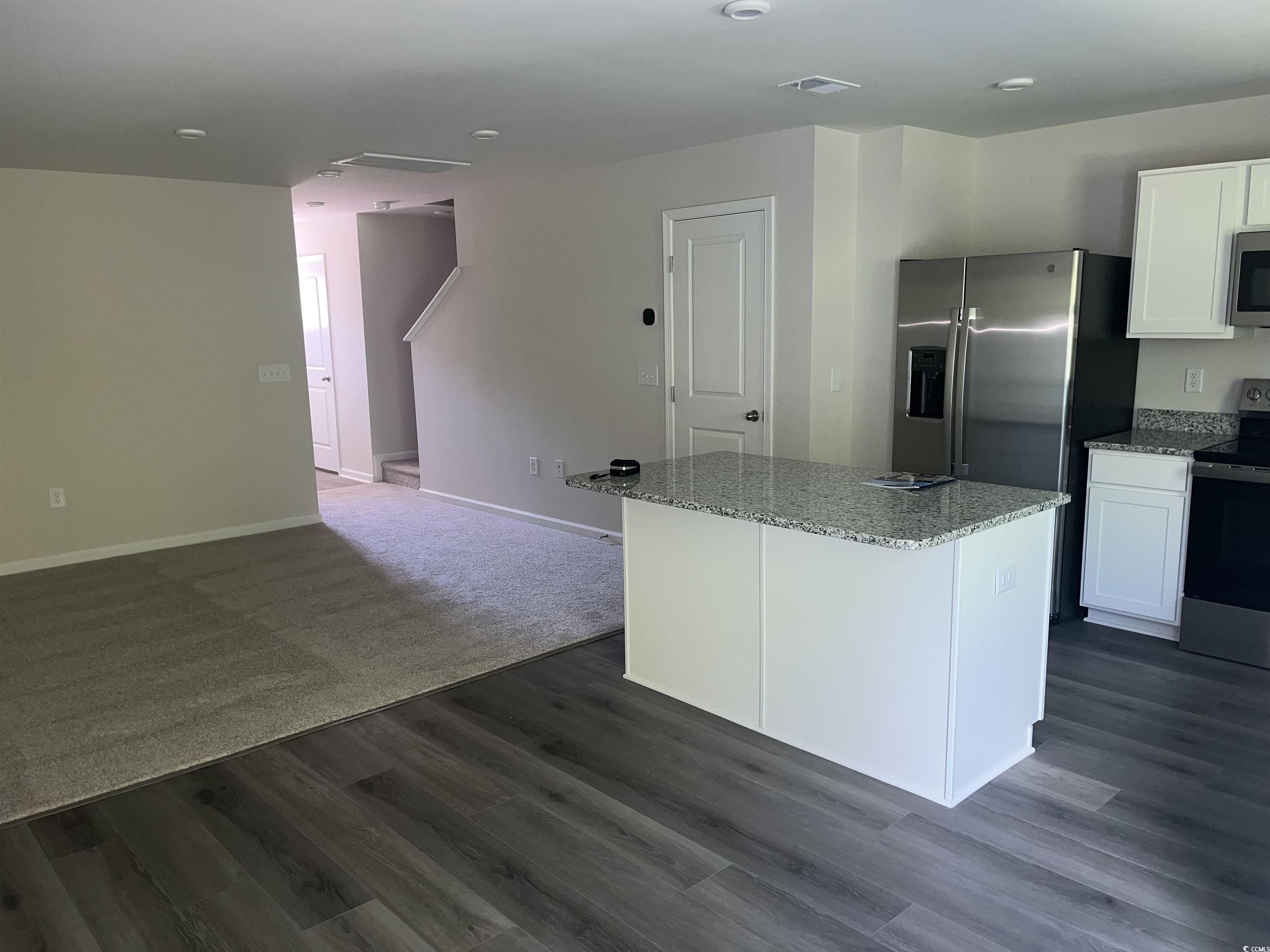 162 Villa Grande St. Property Photo 7