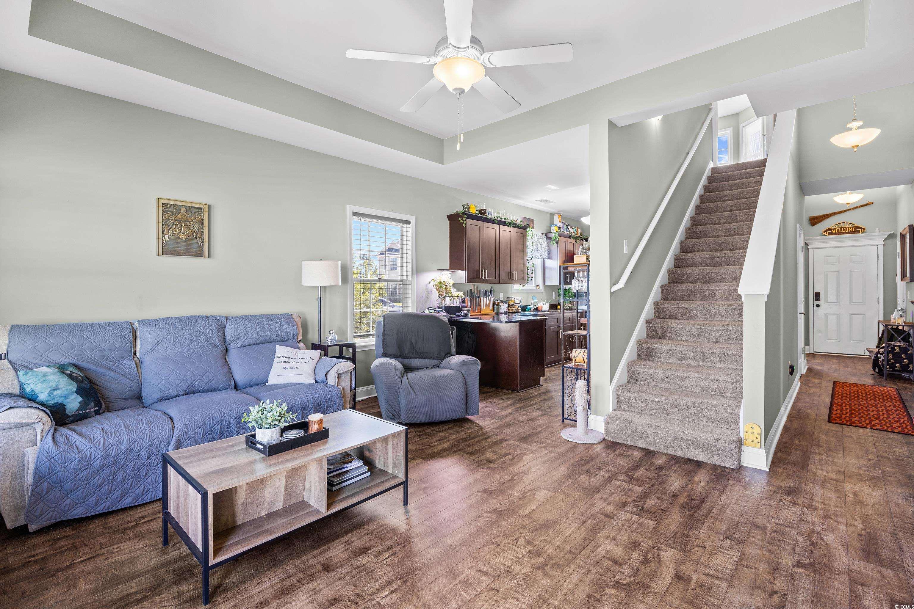 715 Hobonny Loop Property Photo 5