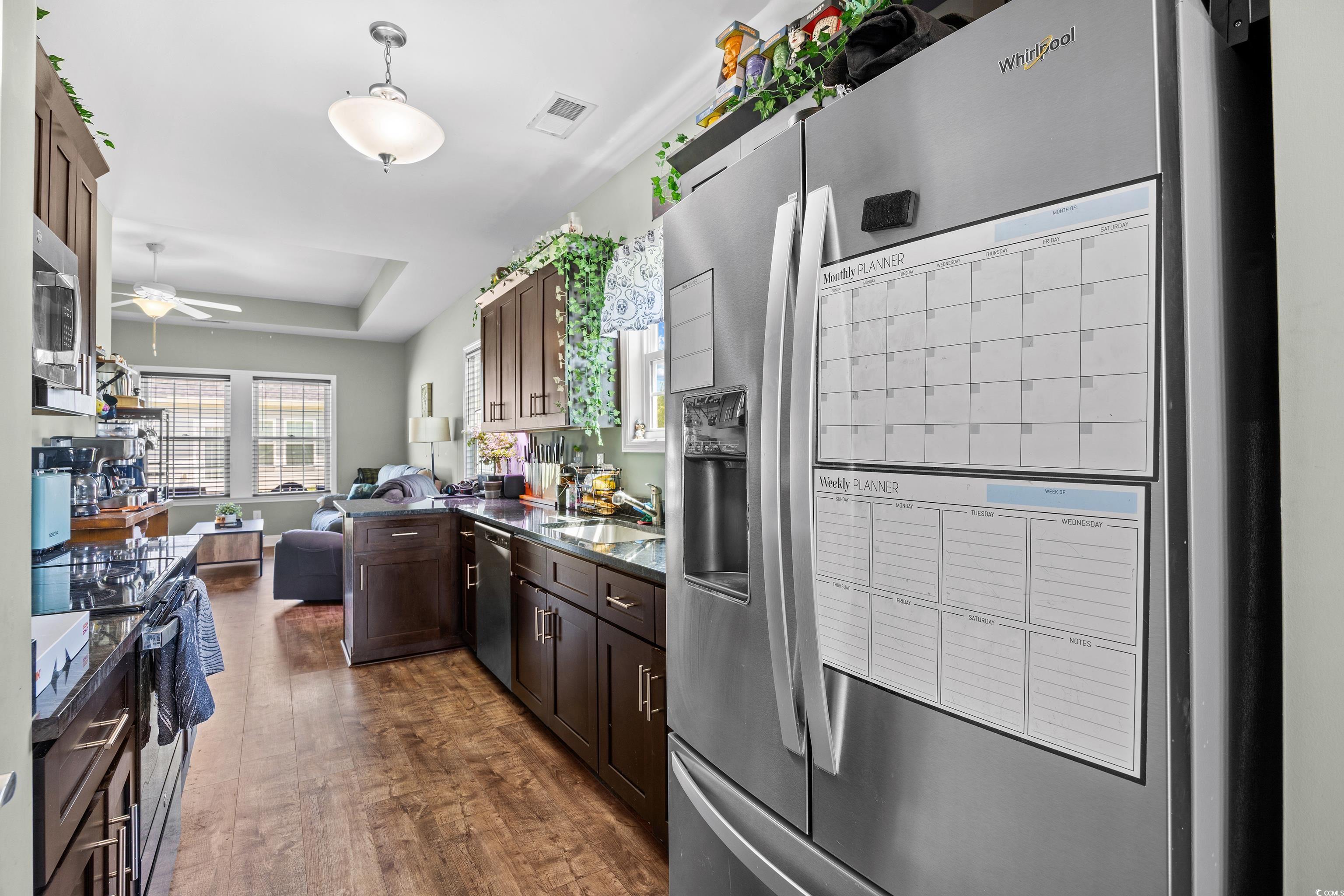 715 Hobonny Loop Property Photo 10