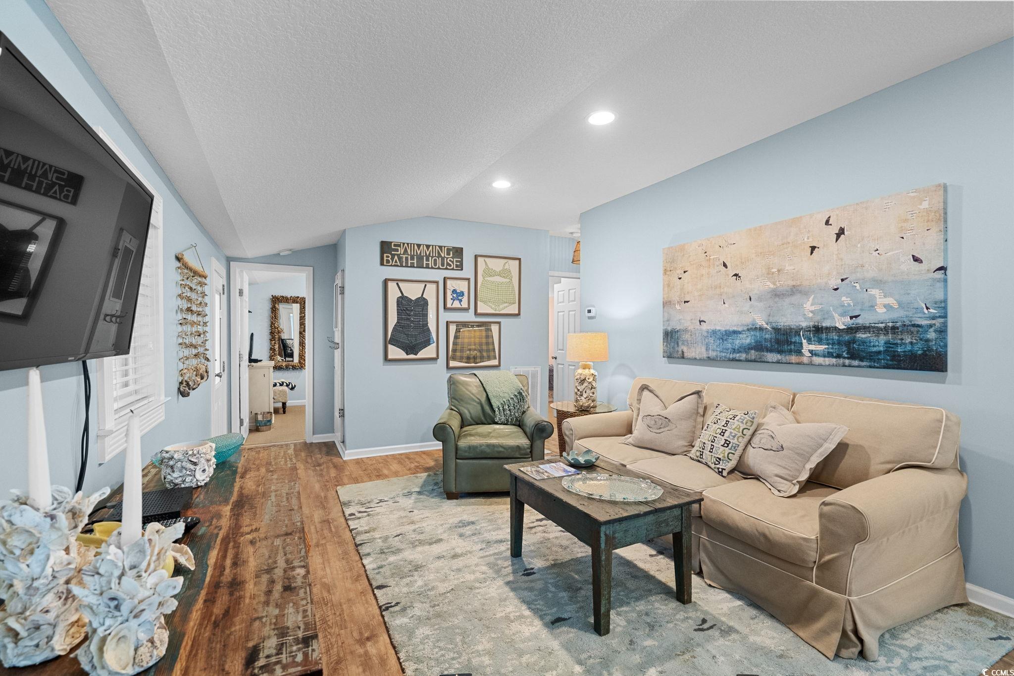 6001 - 1040 S Kings Hwy. Property Photo 12