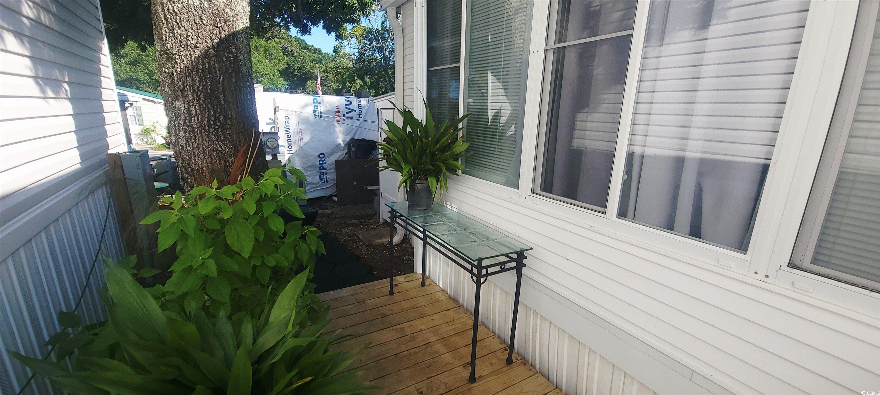9700 Kings Rd. Property Photo 4