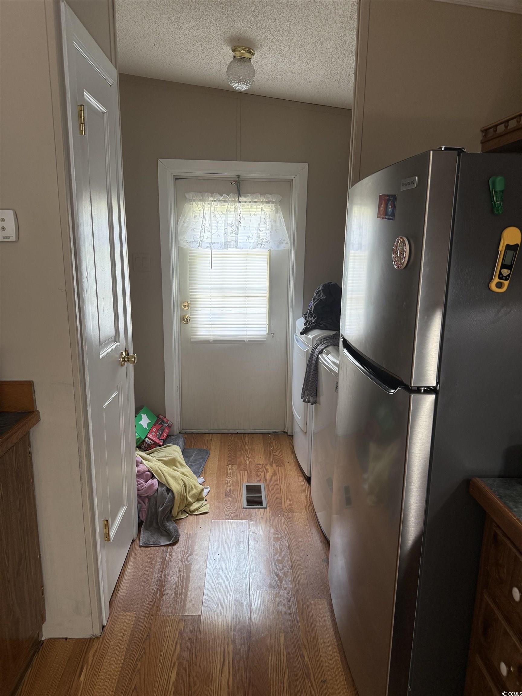 270/274/284 Morris Rd. Property Photo 24