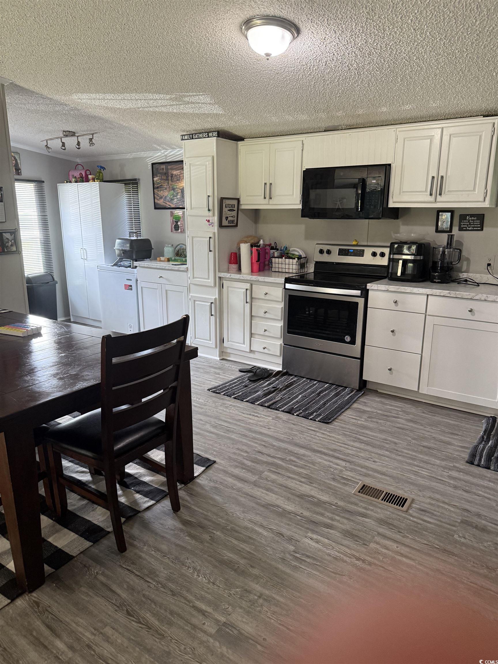 274 Morris Rd. Property Photo 18