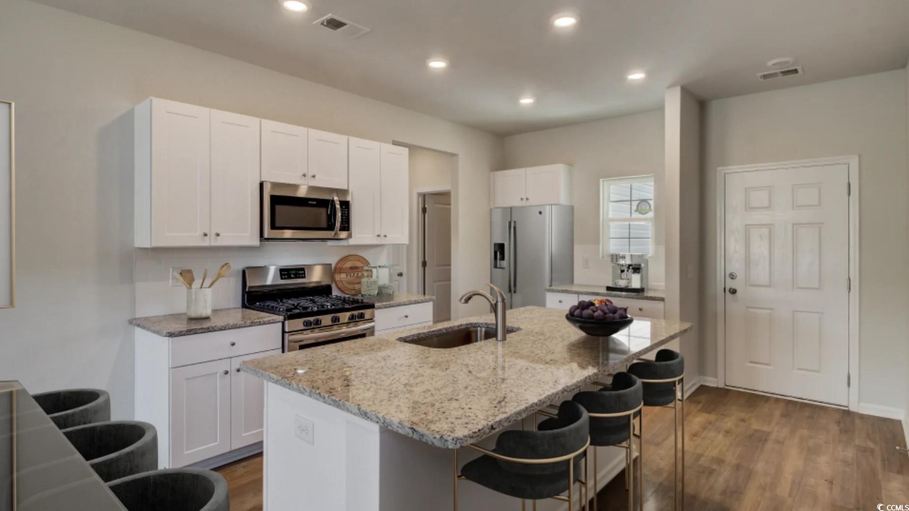 164 Warner Crossing Way Property Photo 5