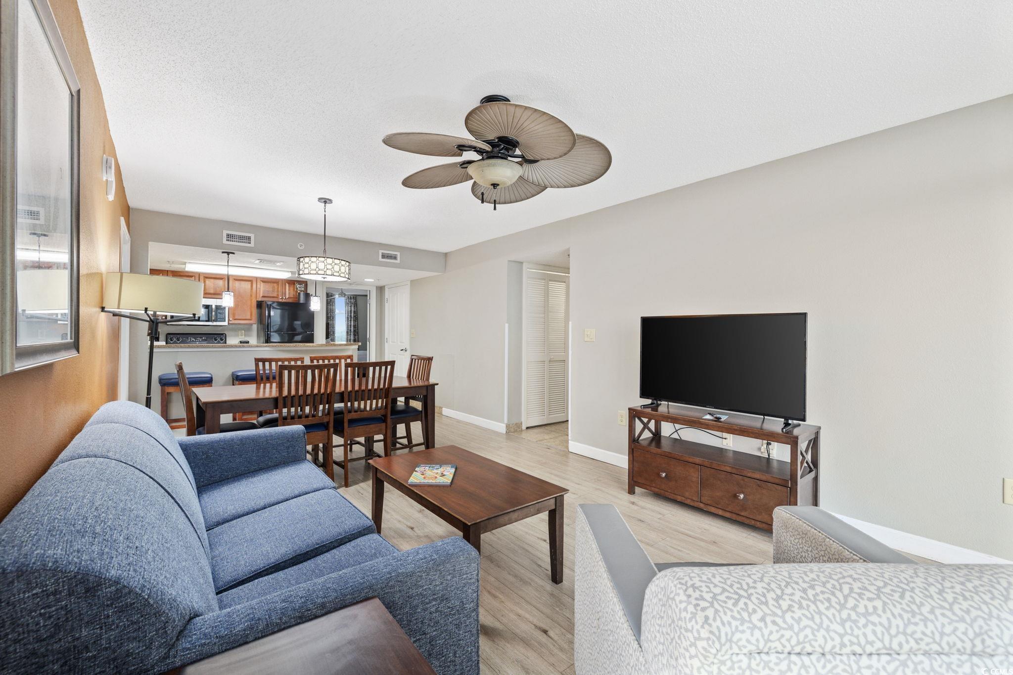 5200 N Ocean Blvd. Property Photo 4