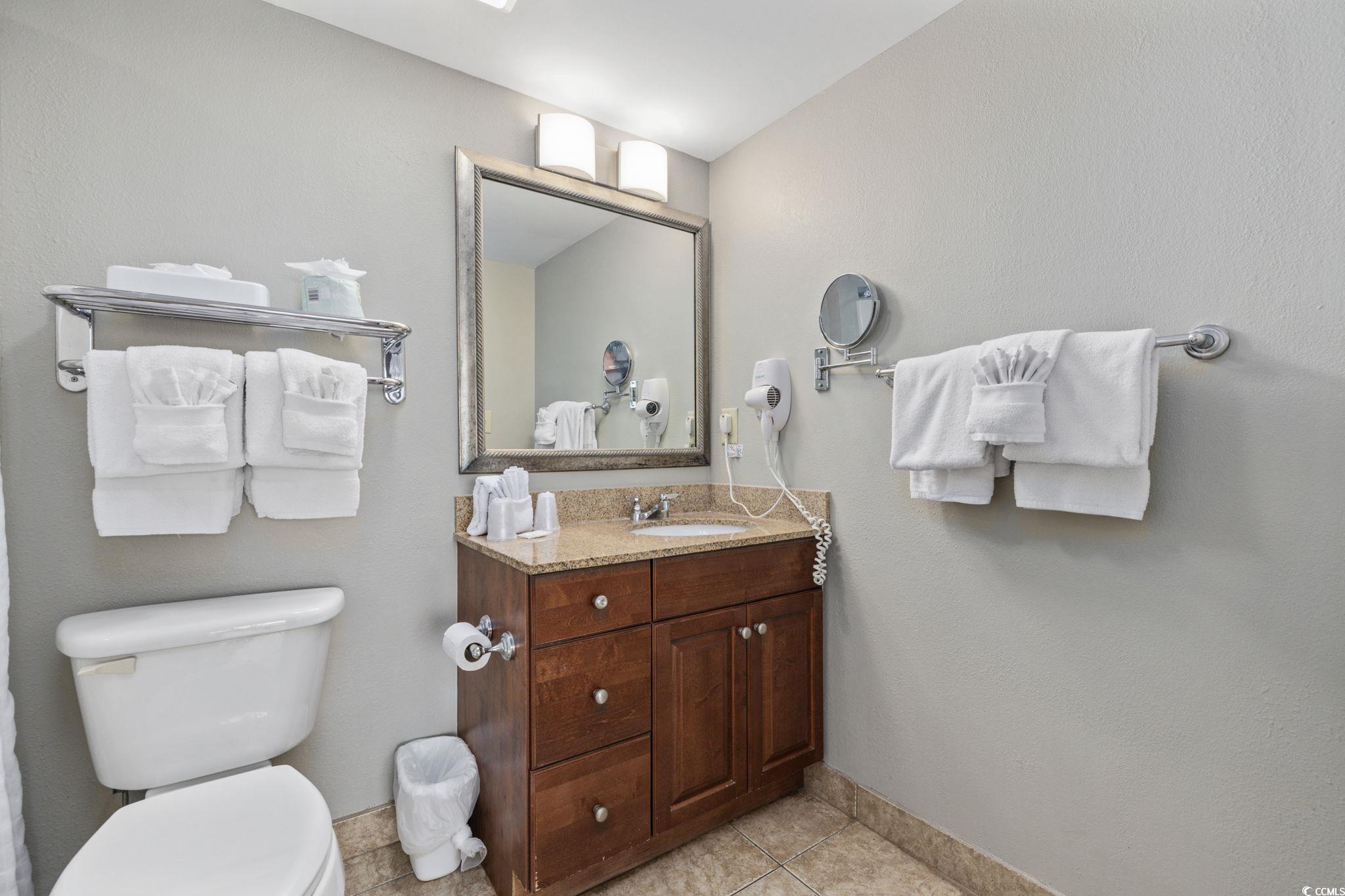 5200 N Ocean Blvd. Property Photo 17