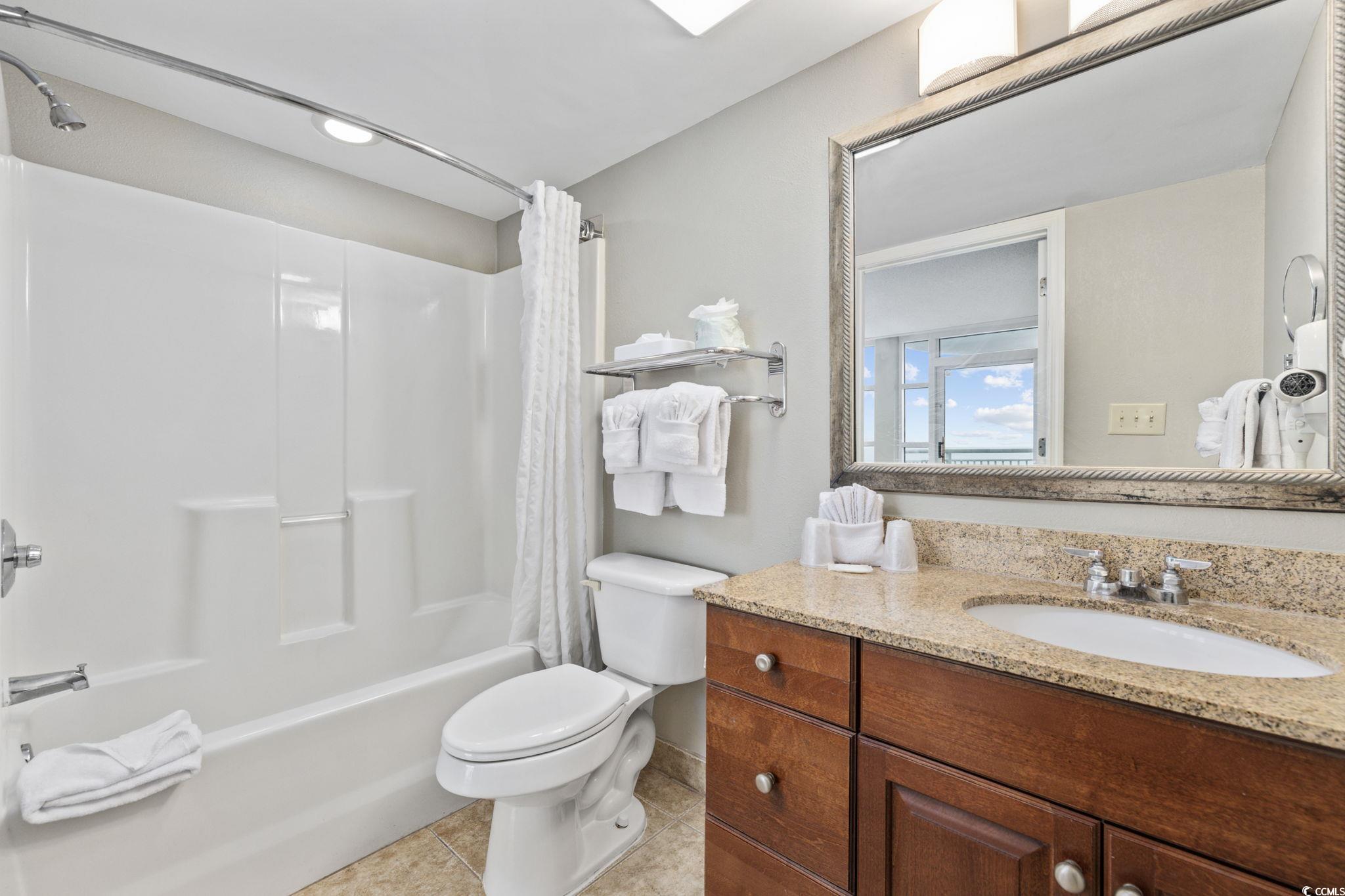5200 N Ocean Blvd. Property Photo 19