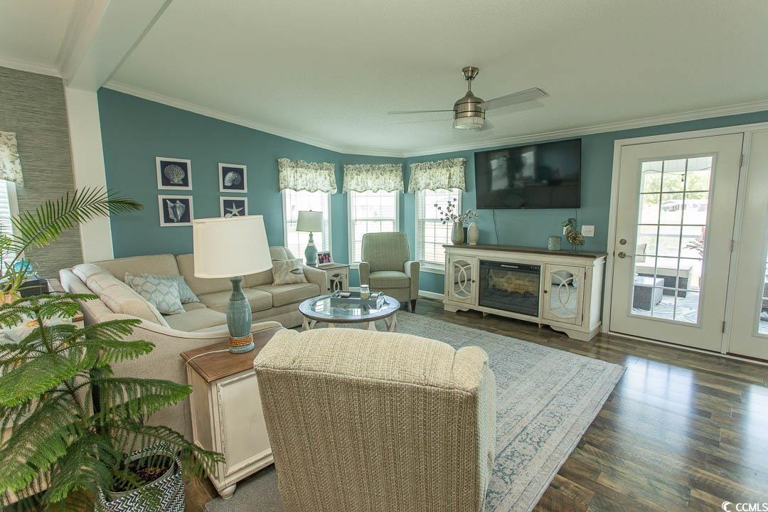 2050 Eastlynn Dr. Property Photo 18