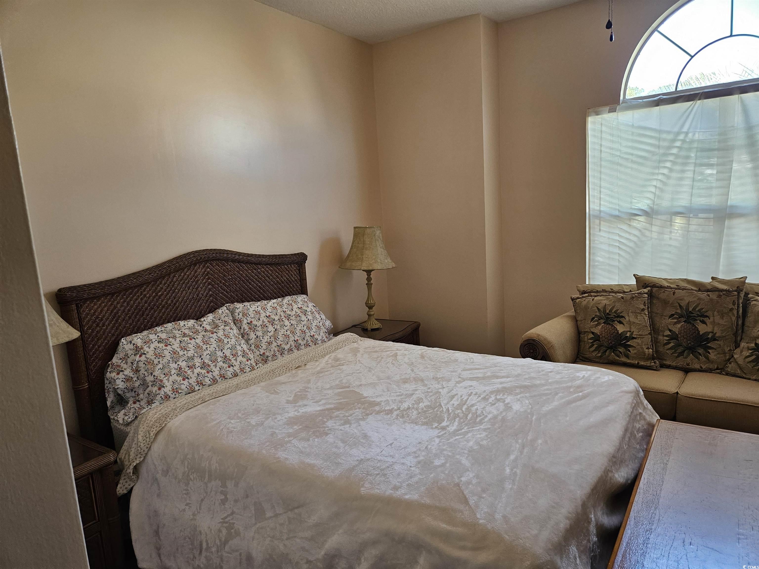 927 Edge Dr. Property Photo 14