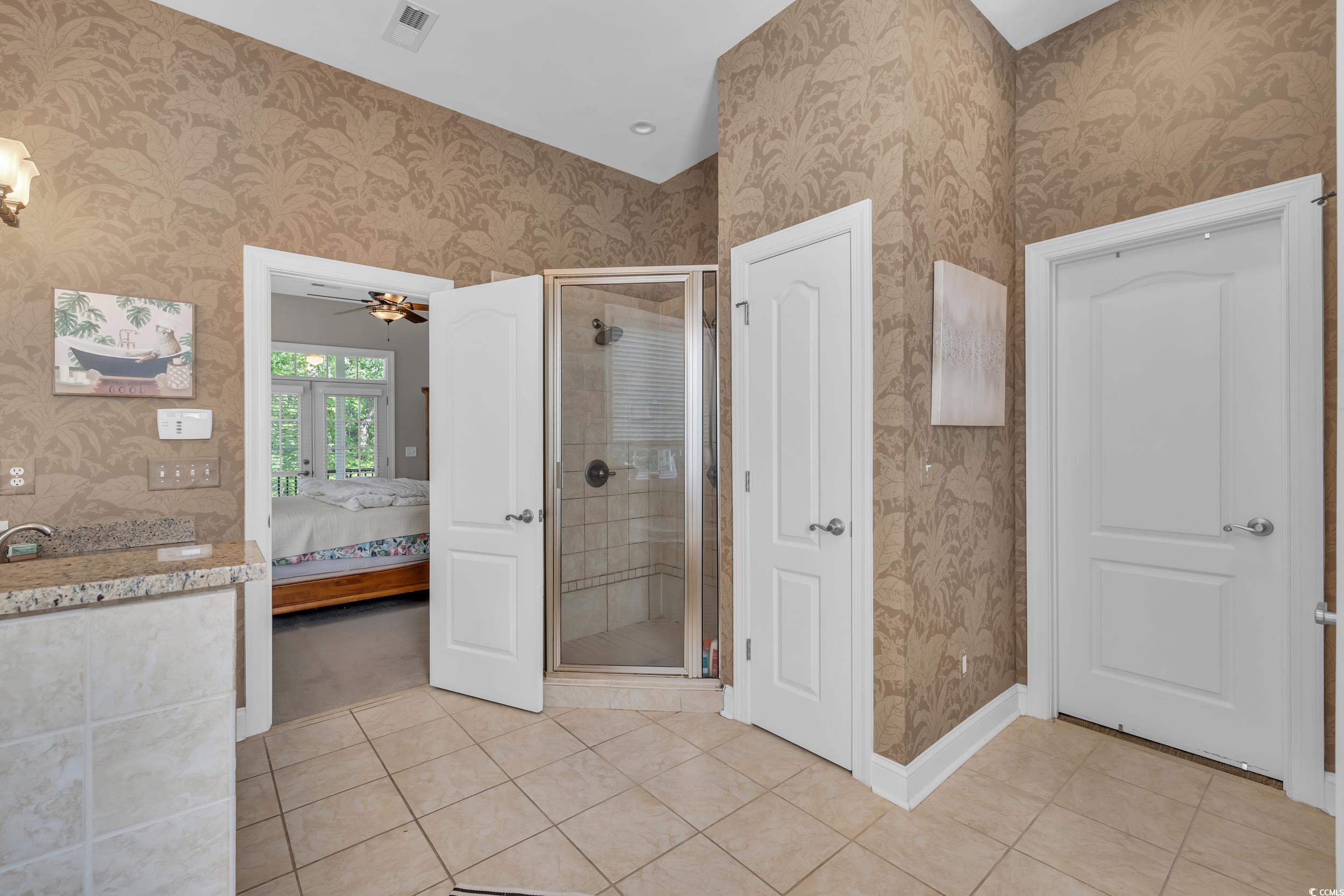 154 Harbor Oaks Dr. Property Photo 16