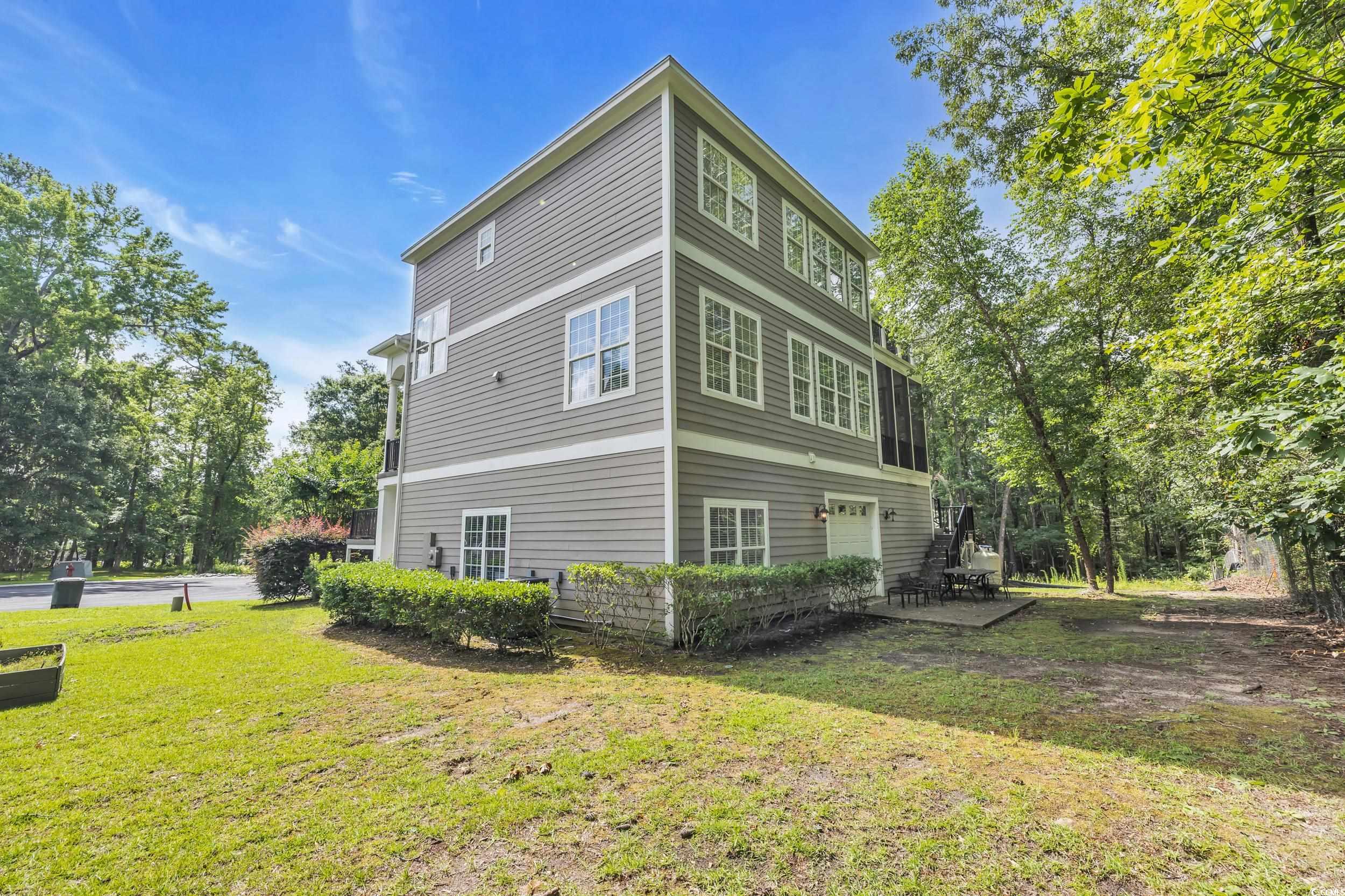 154 Harbor Oaks Dr. Property Photo 33