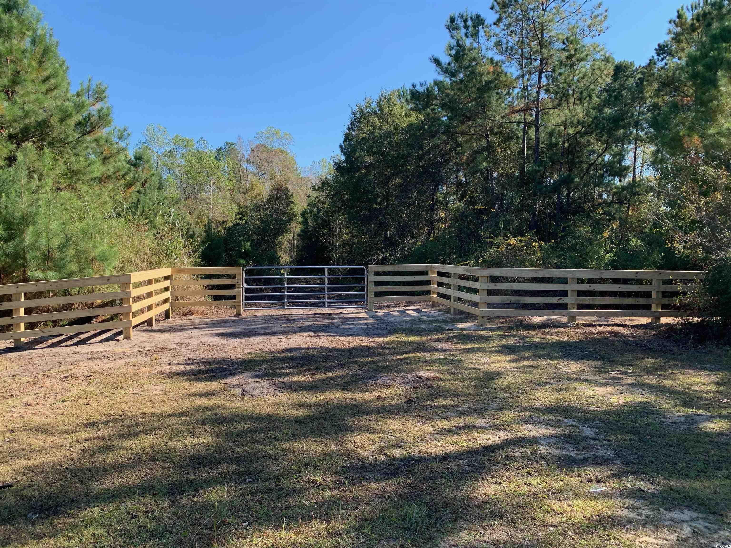 1215 Rainbow Dr. Property Photo 1