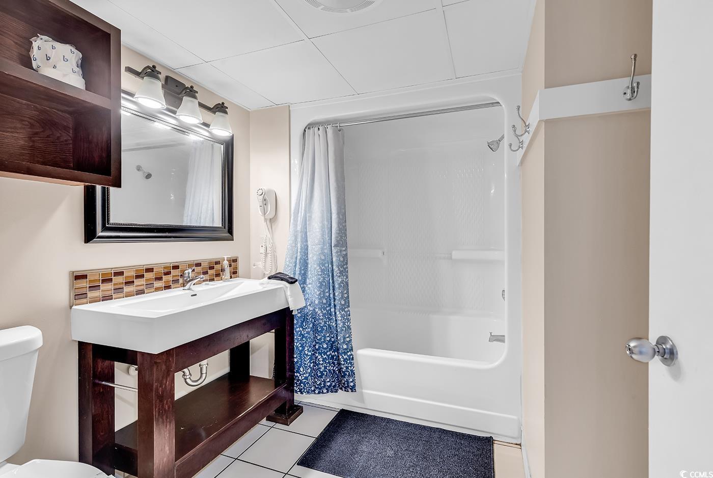 205 74th Ave. N Property Photo 10