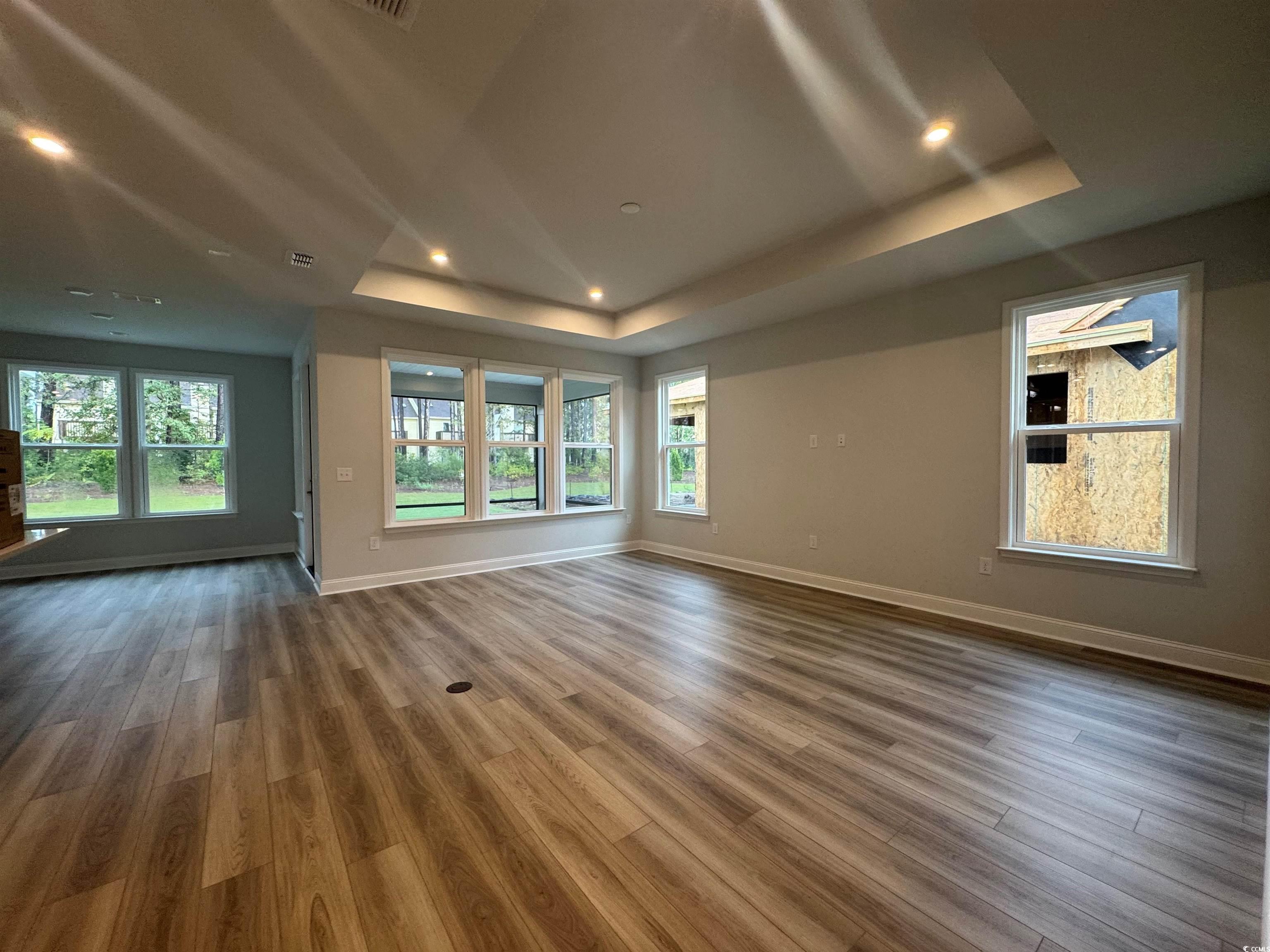 1009 Lady Bird Way Property Photo 6