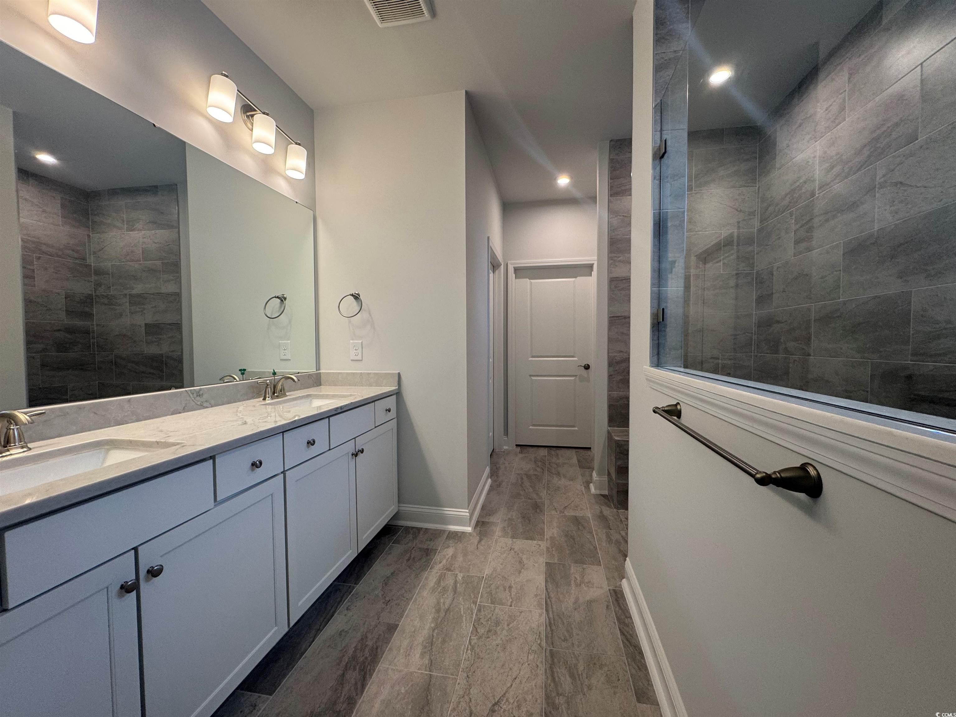 1009 Lady Bird Way Property Photo 8