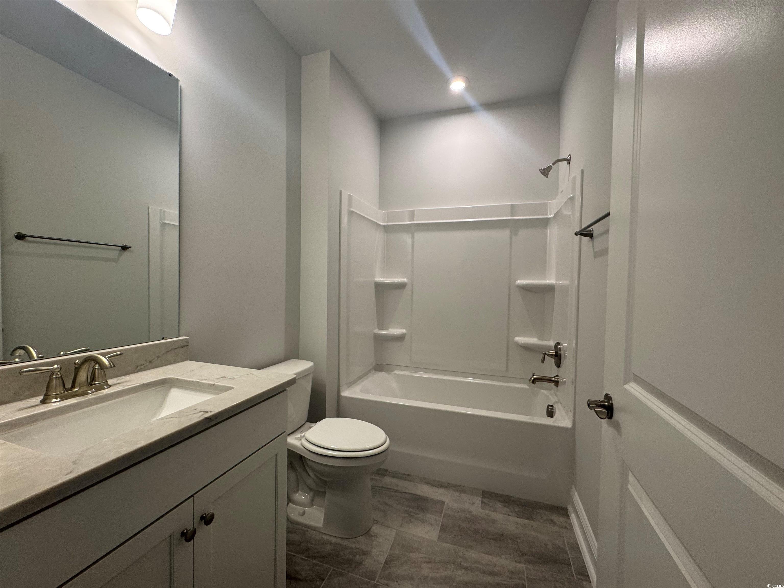 1009 Lady Bird Way Property Photo 12
