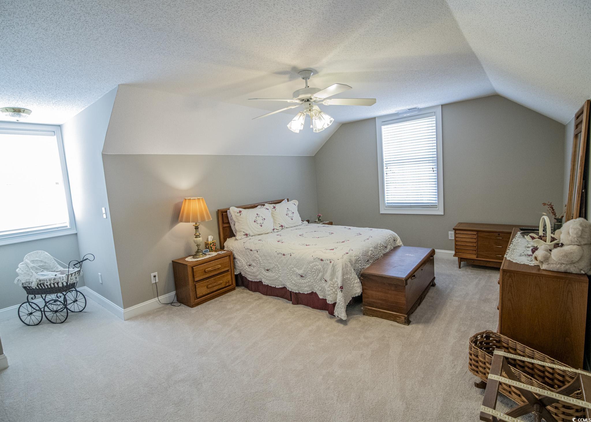 1427 Mcmaster Dr. Property Photo 28