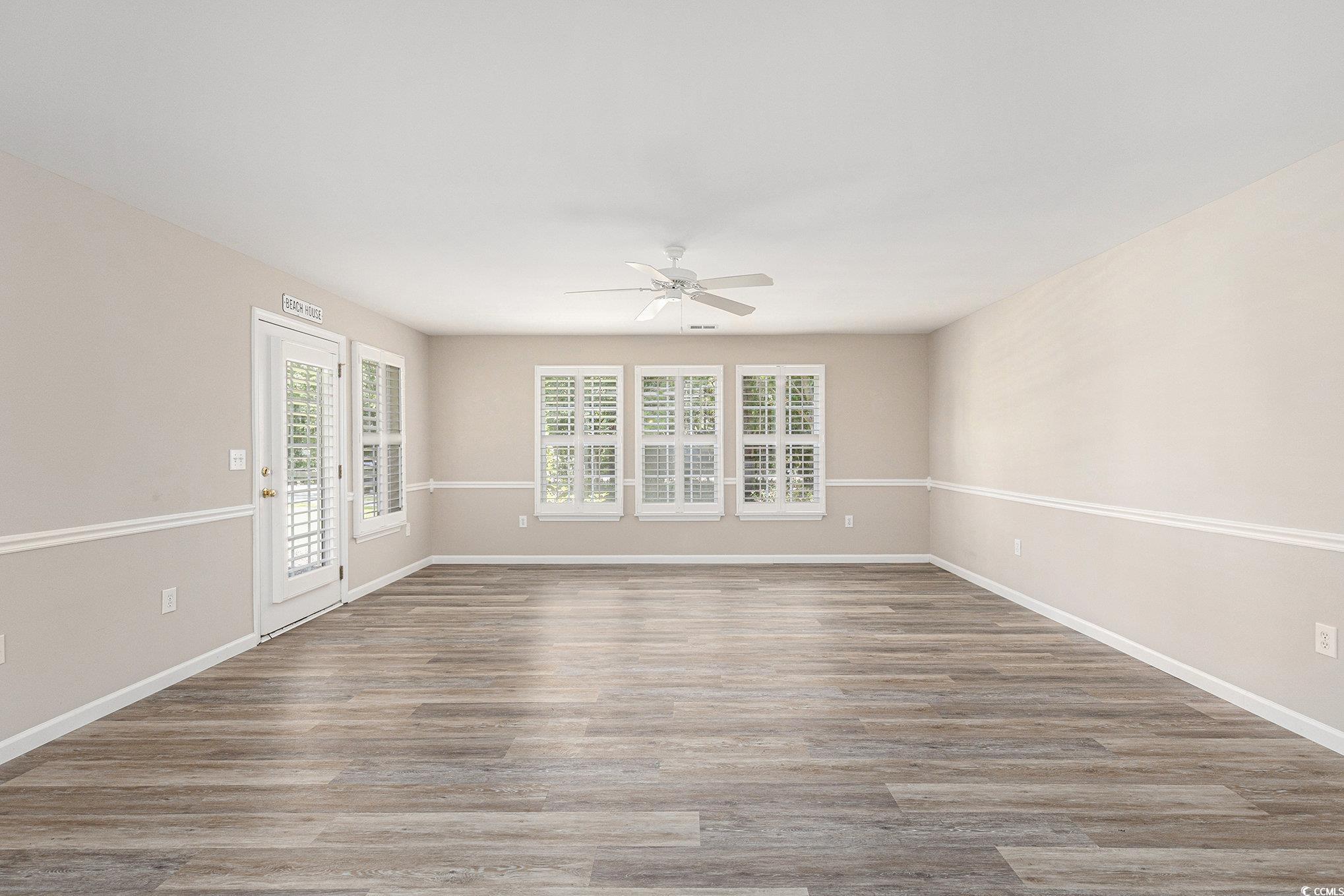 4645 Fringetree Dr. Property Photo 3