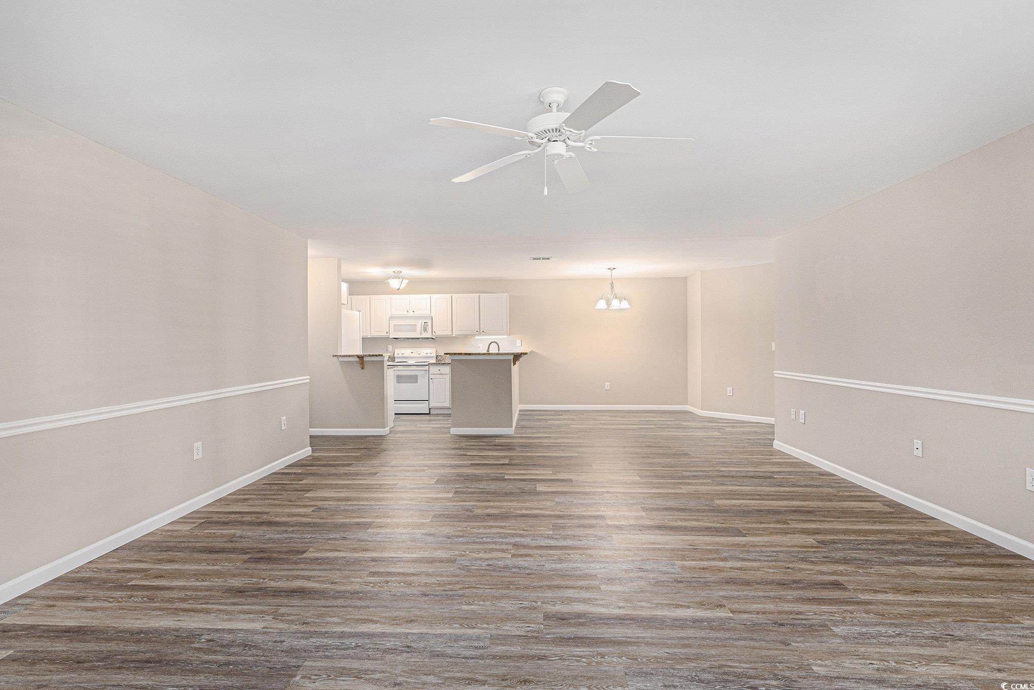 4645 Fringetree Dr. Property Photo 6