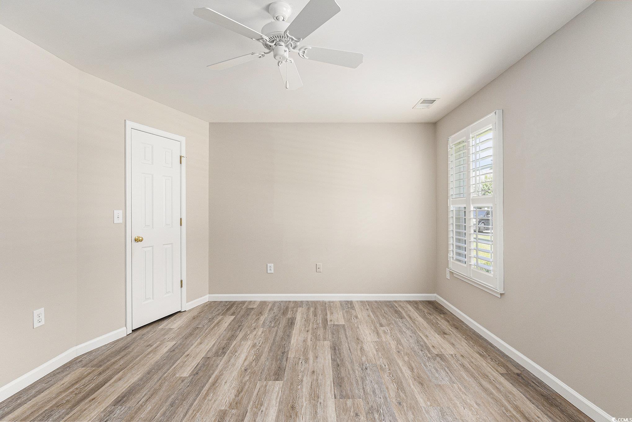 4645 Fringetree Dr. Property Photo 12
