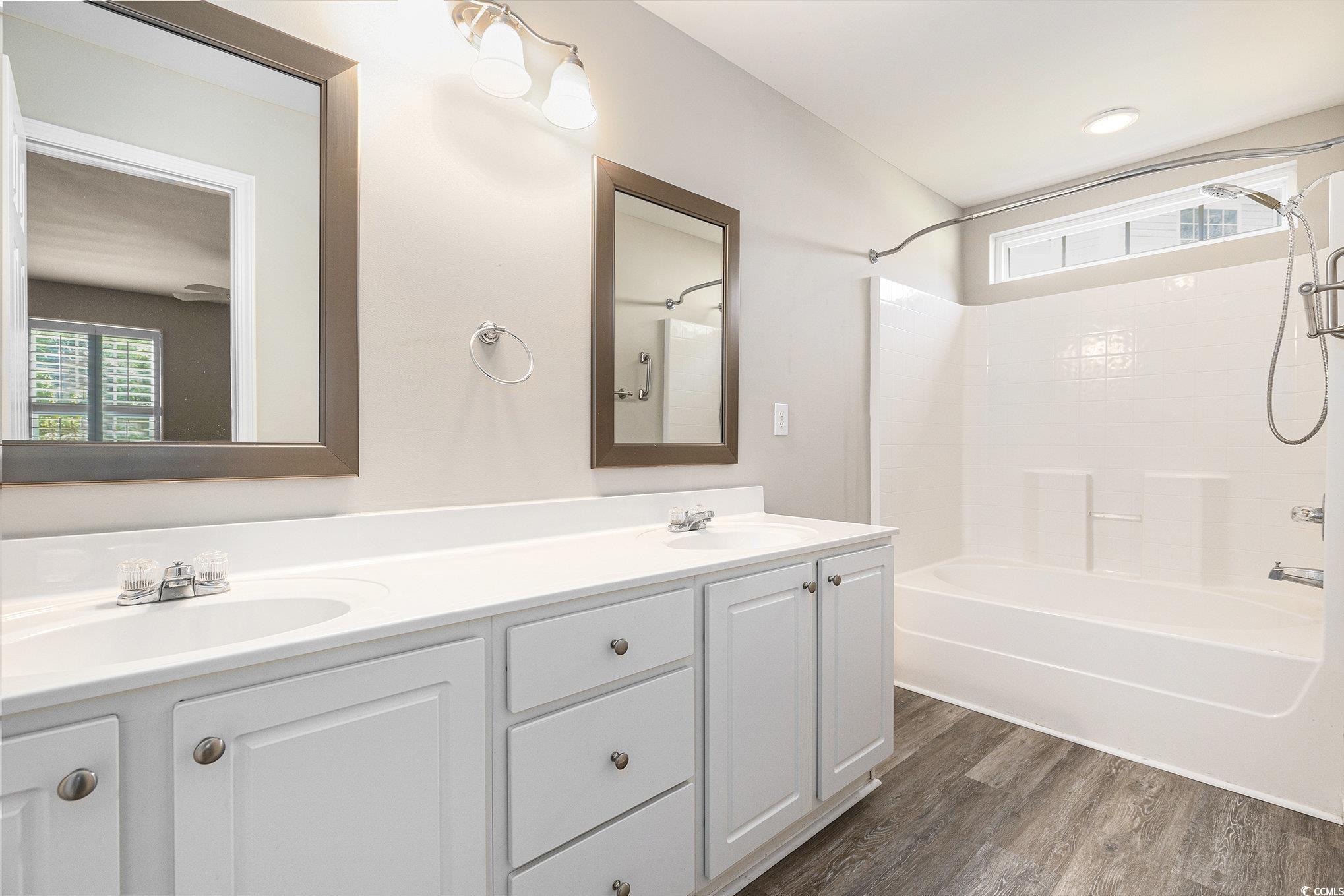 4645 Fringetree Dr. Property Photo 16