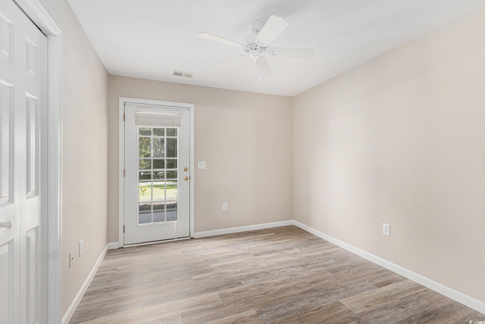 4645 Fringetree Dr. Property Photo 18