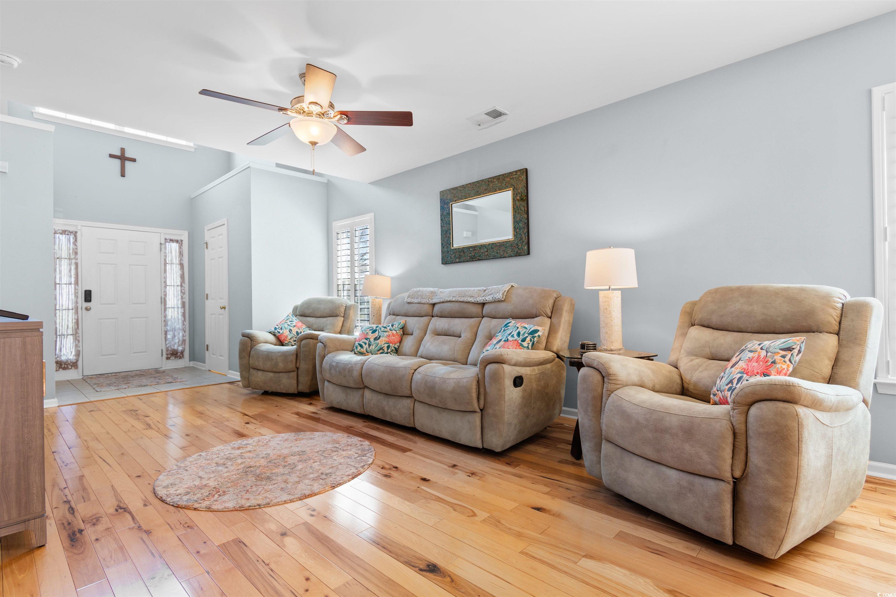 864 Barn Owl Ct. Property Photo 13