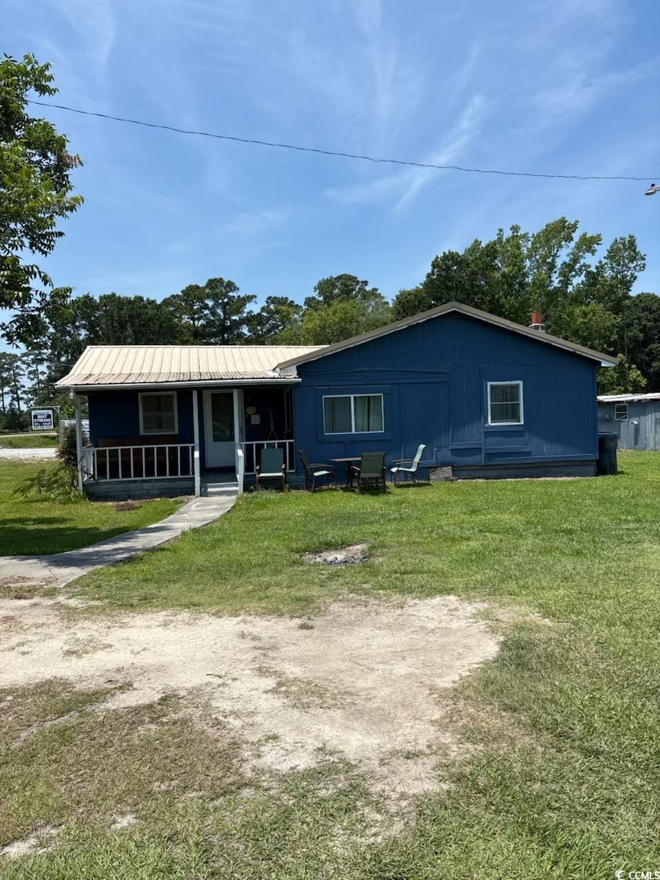 160 Nw Hickman Rd. Property Photo 1