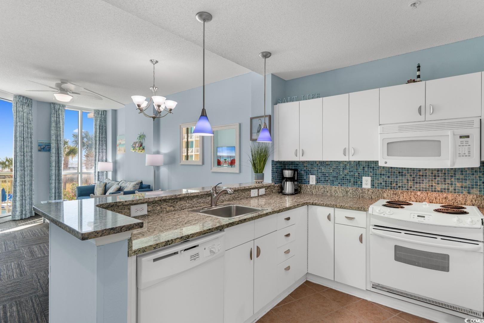 300 N Ocean Blvd. Property Photo 9