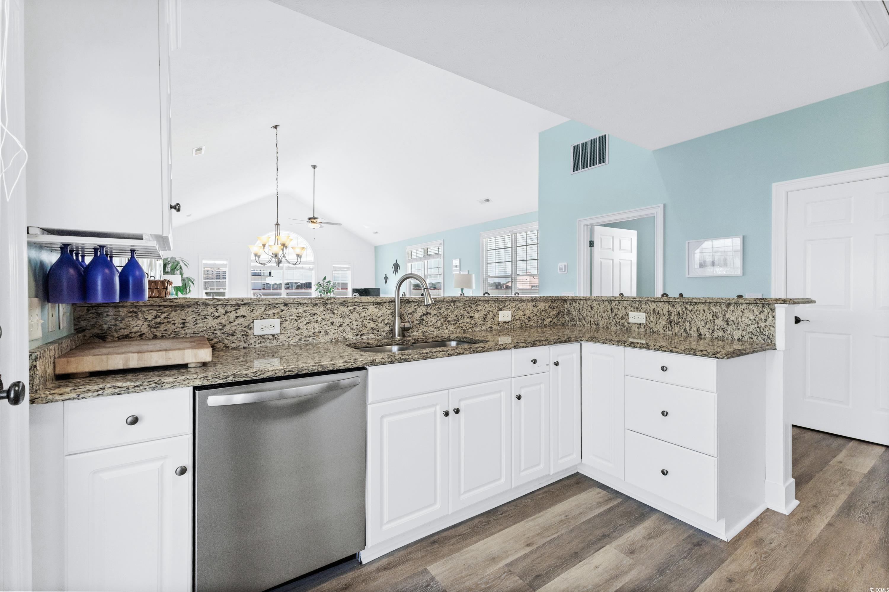 204 24th Ave. N Property Photo 7