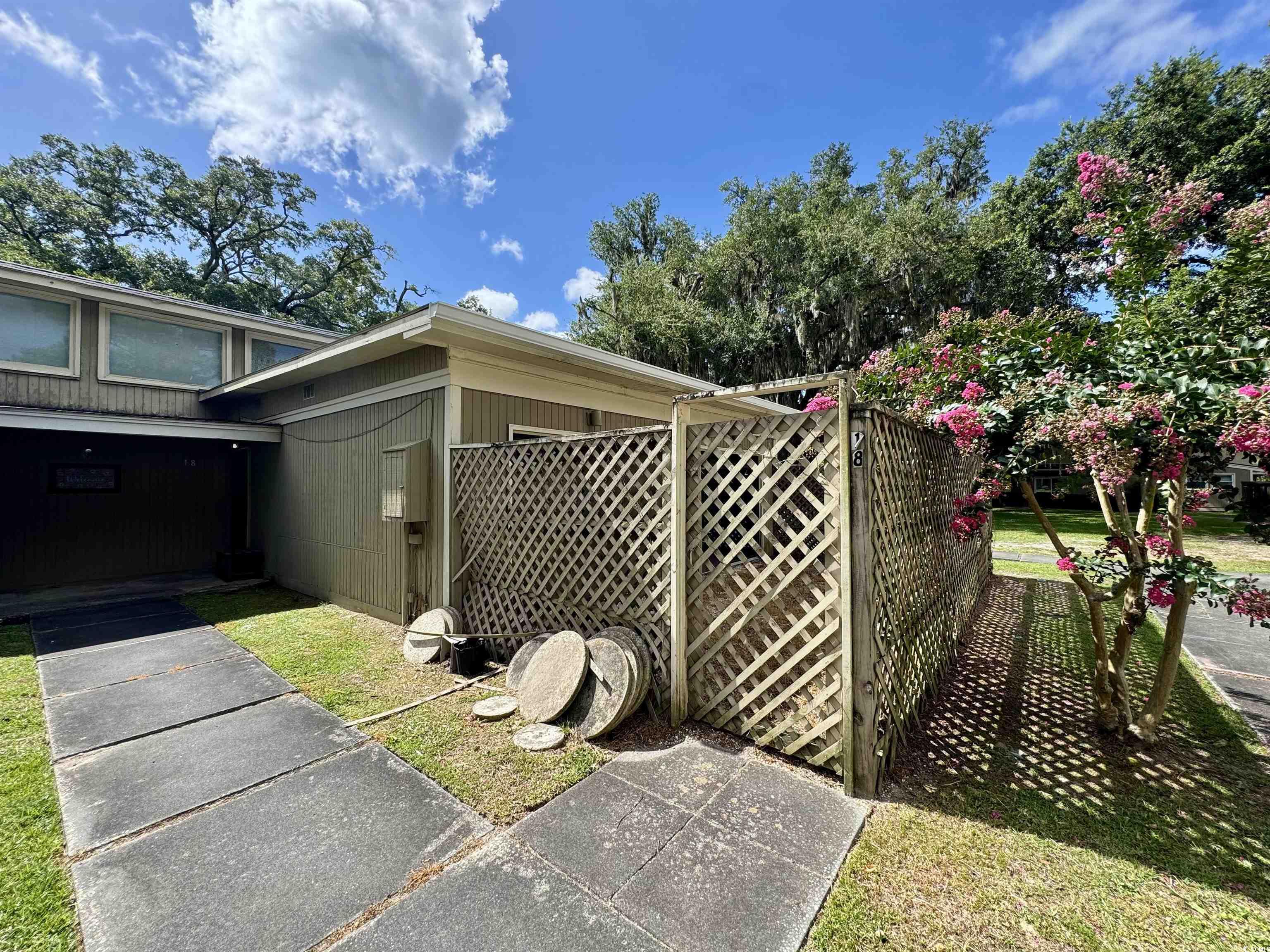 79 Wedgefield Village Rd. Property Photo 2