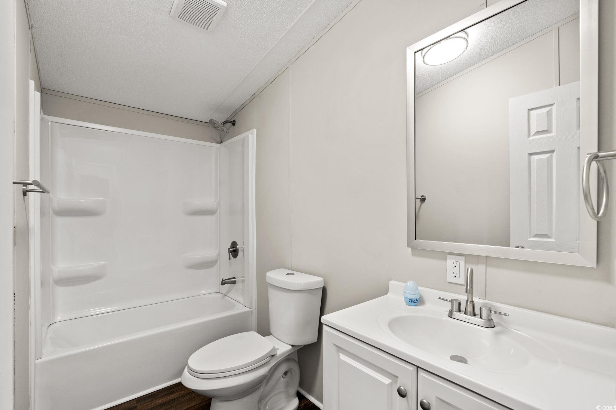 4387 Bayberry Dr. Property Photo 25