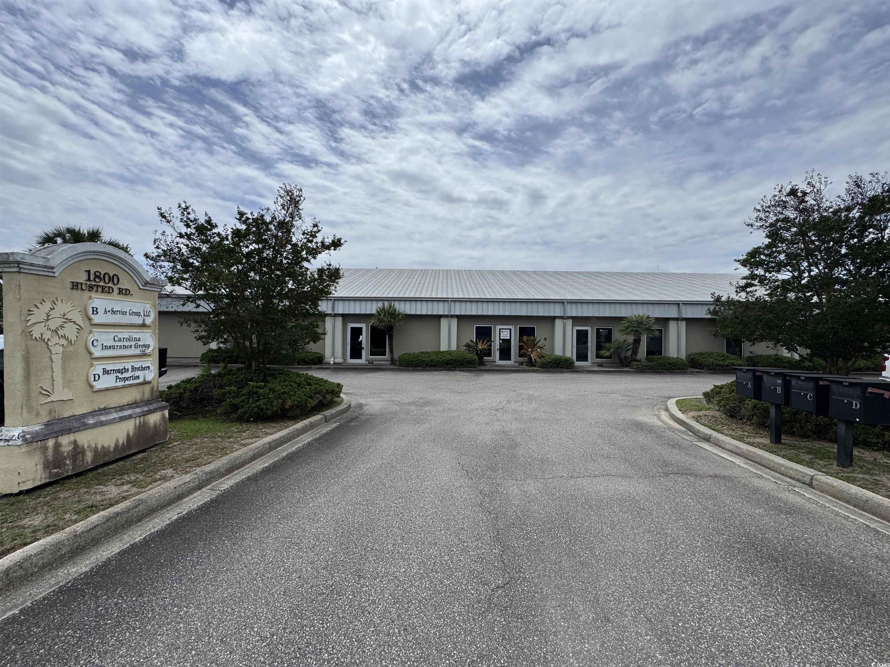 1800 Husted Rd. Property Photo 1