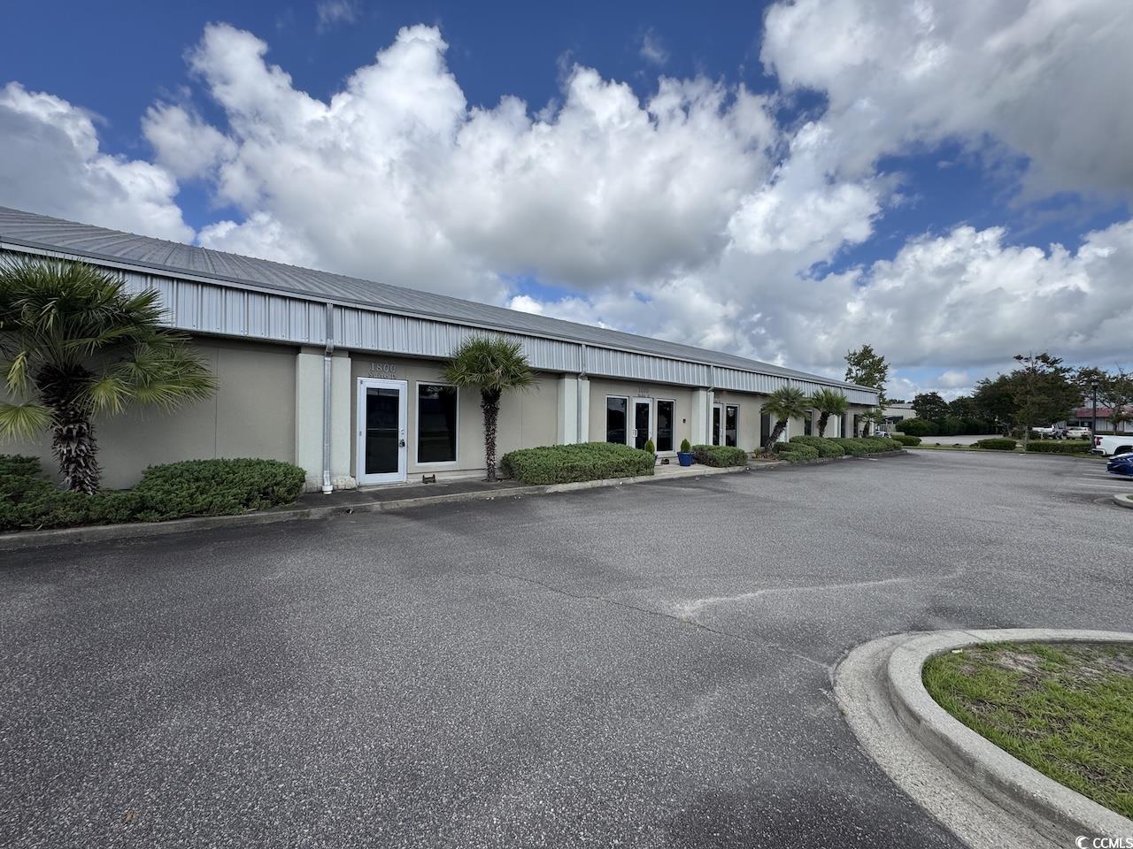 1800 Husted Rd. Property Photo 3